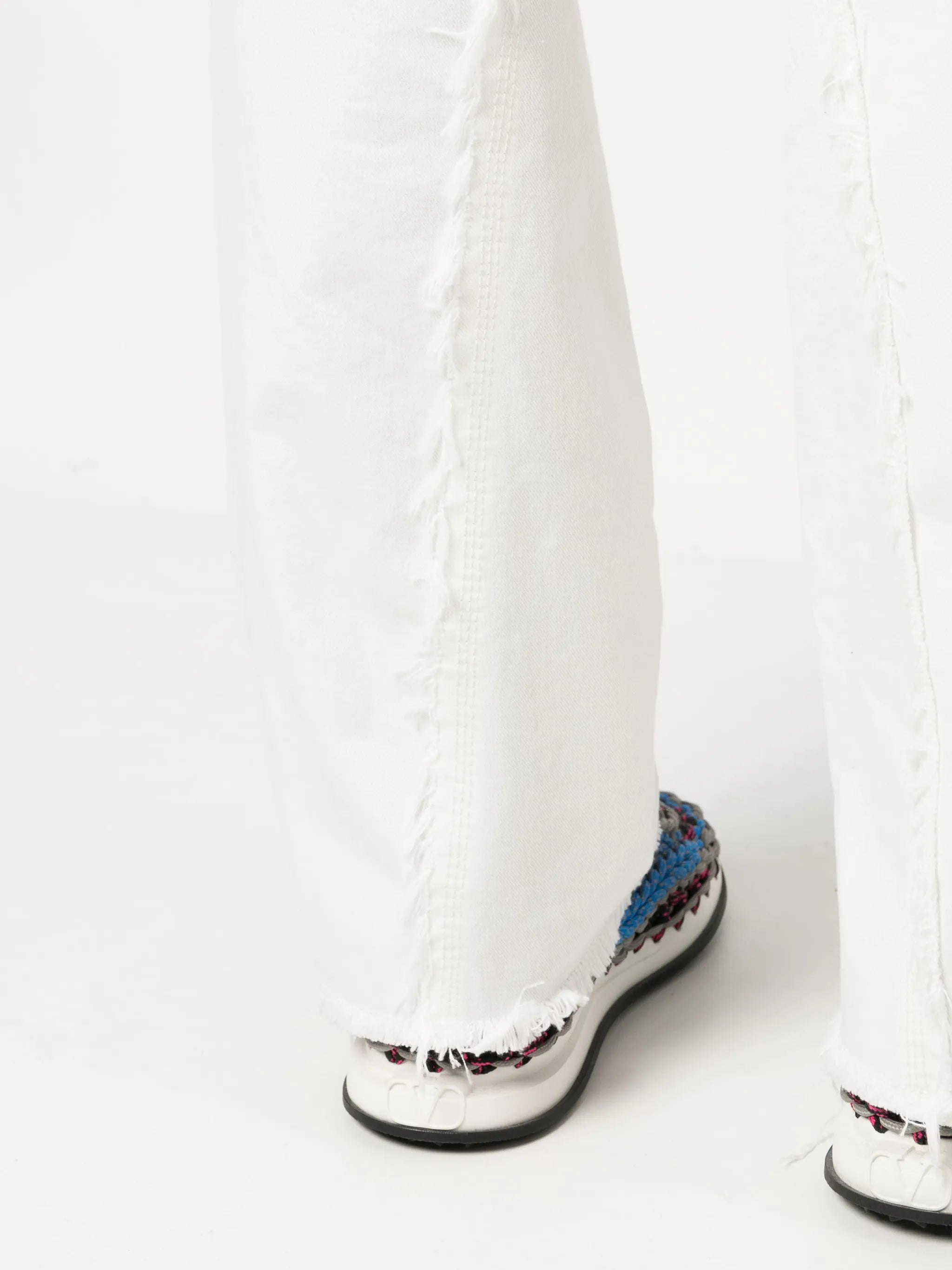distressed-detail wide-leg jeans