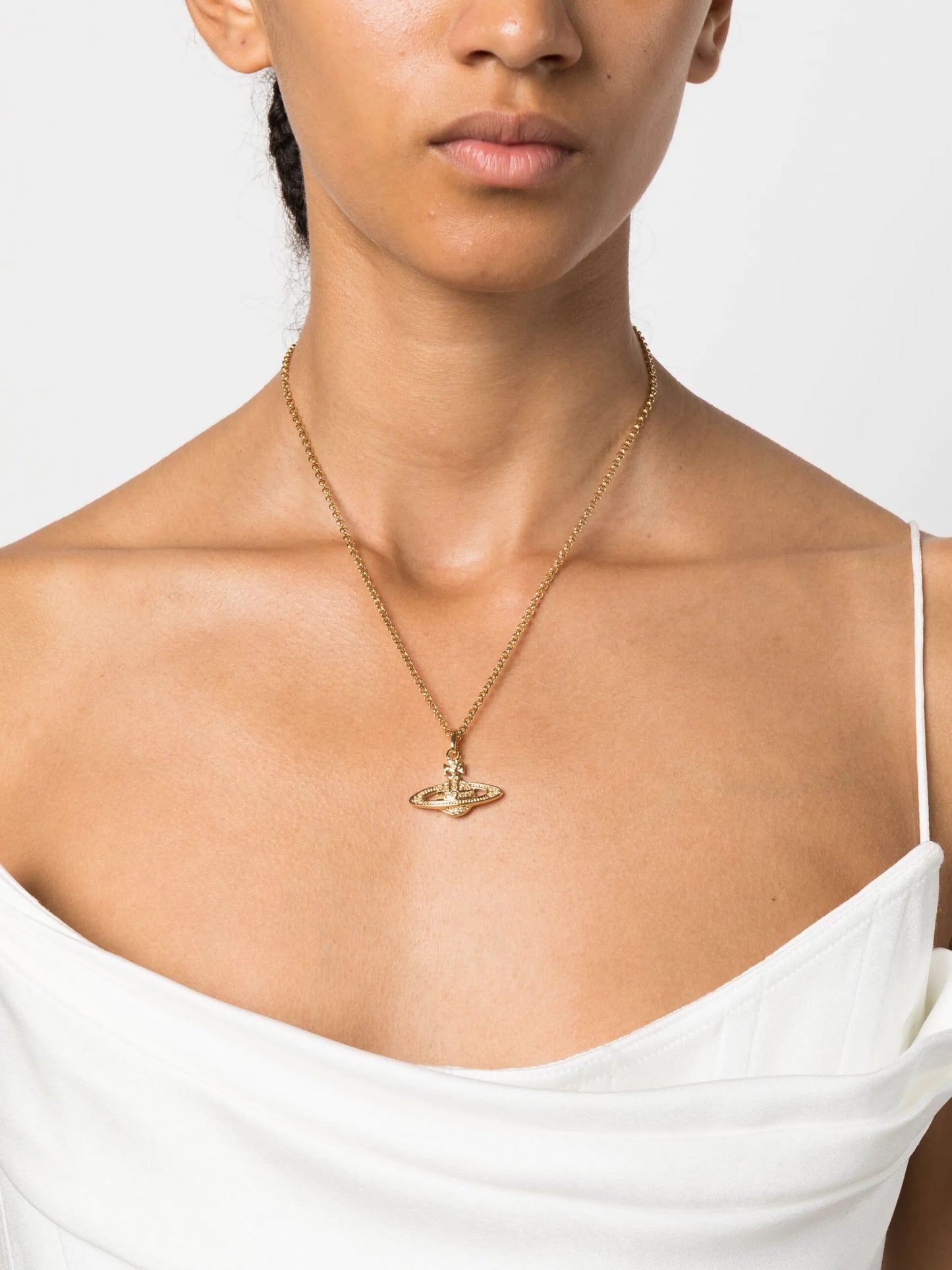 Mini Bas Relief  motif necklace