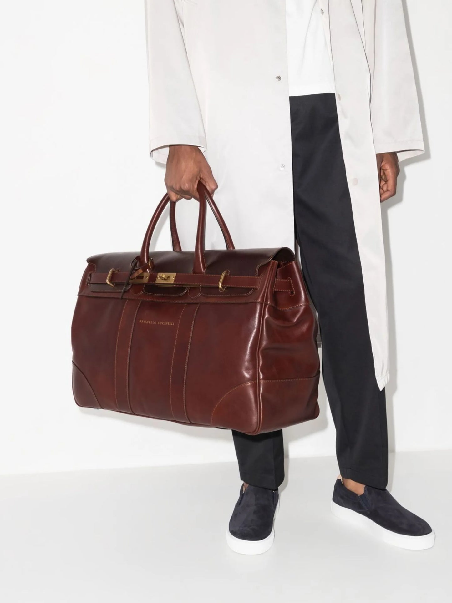 Weekender leather holdall