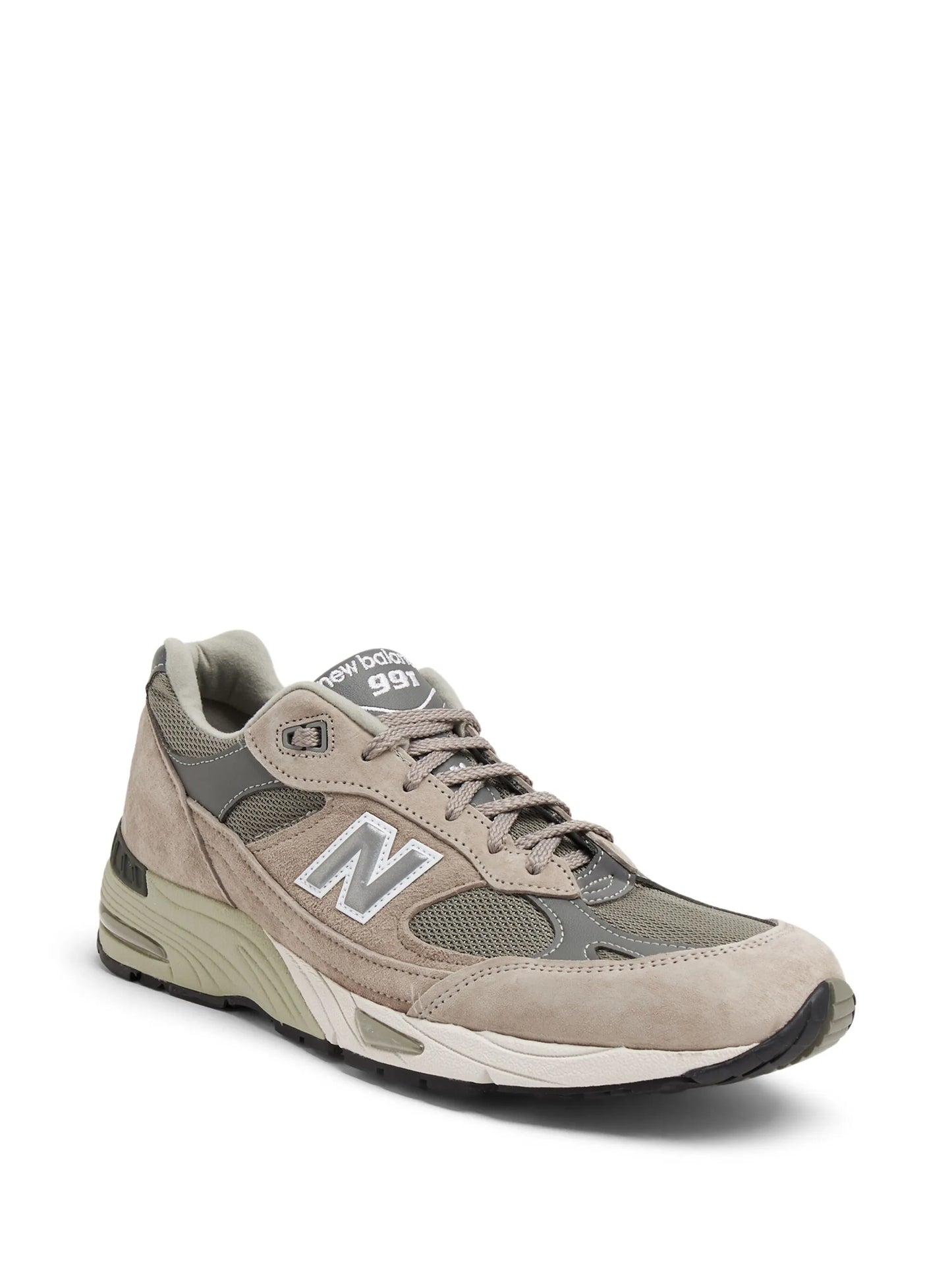 991v1 logo-patch sneakers