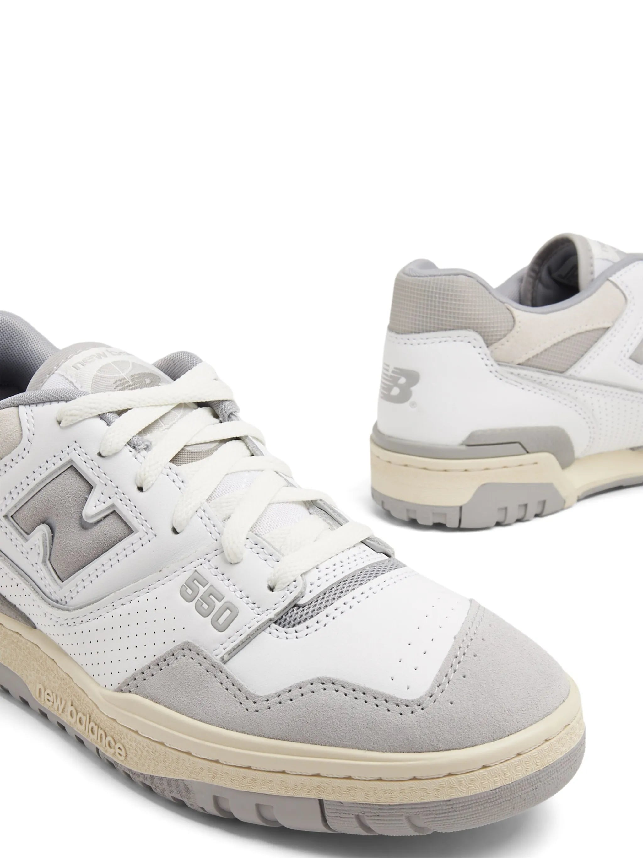 550 logo-embossed leather sneakers