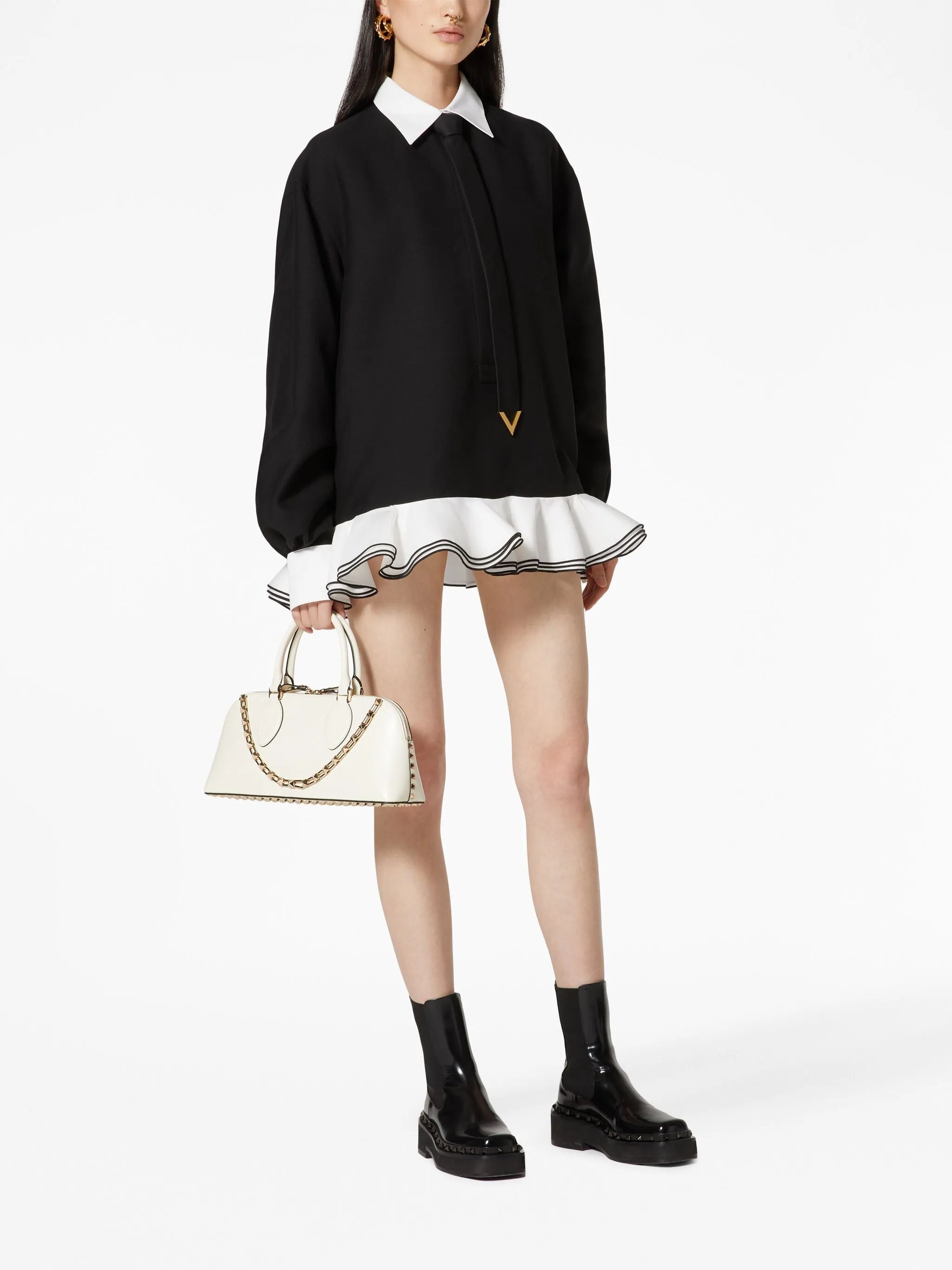 Rockstud leather handbag