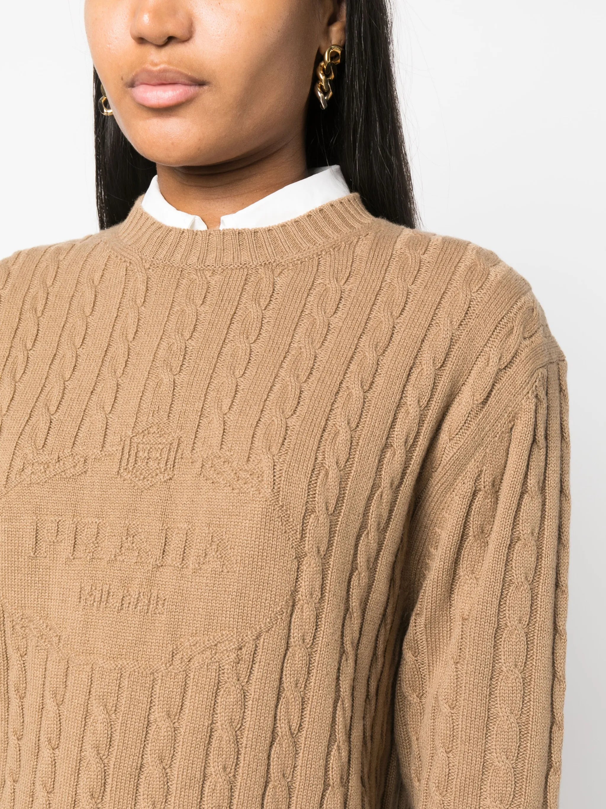 logo-intarsia cable-knit jumper