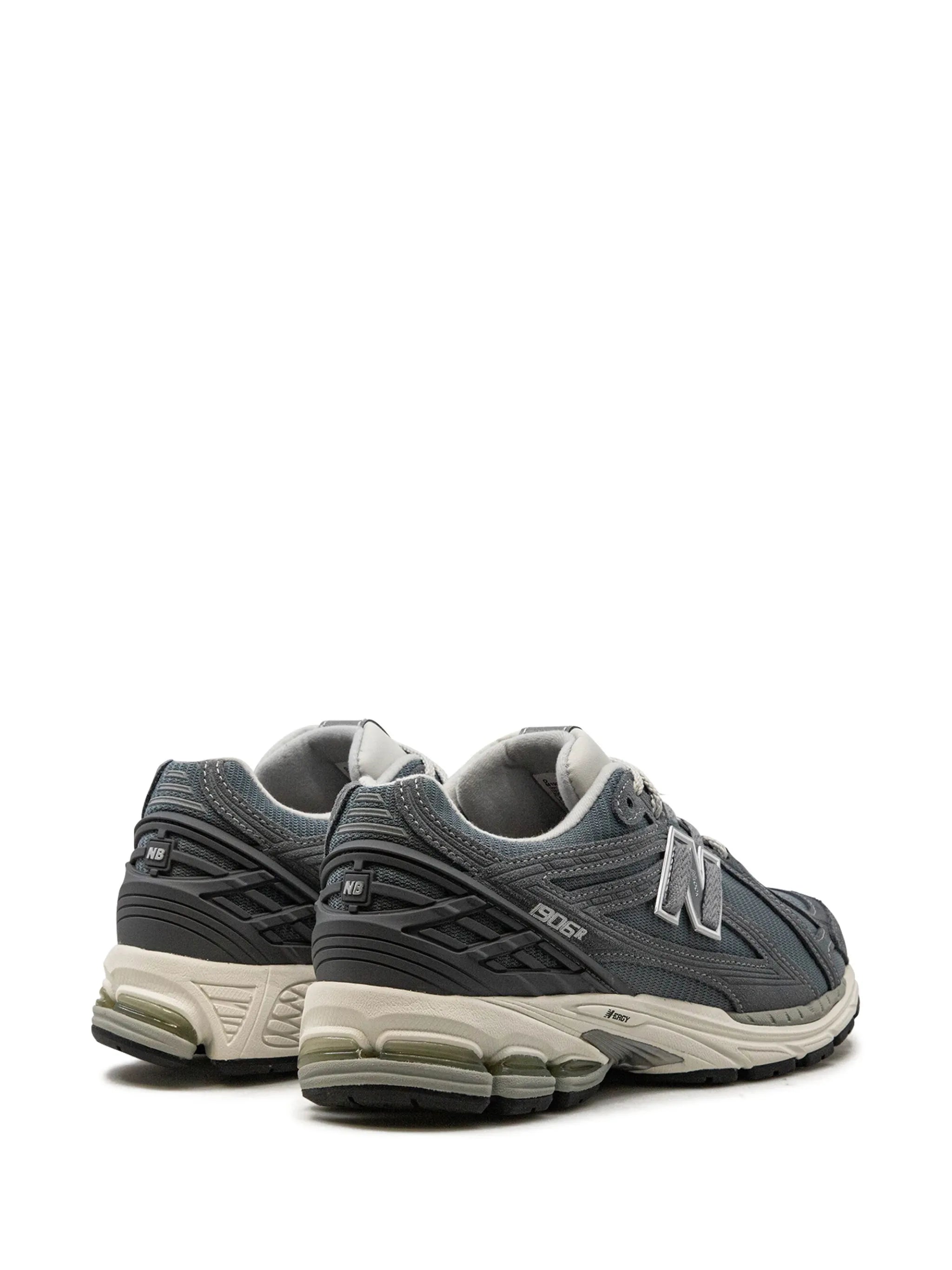1906R low-top sneakers