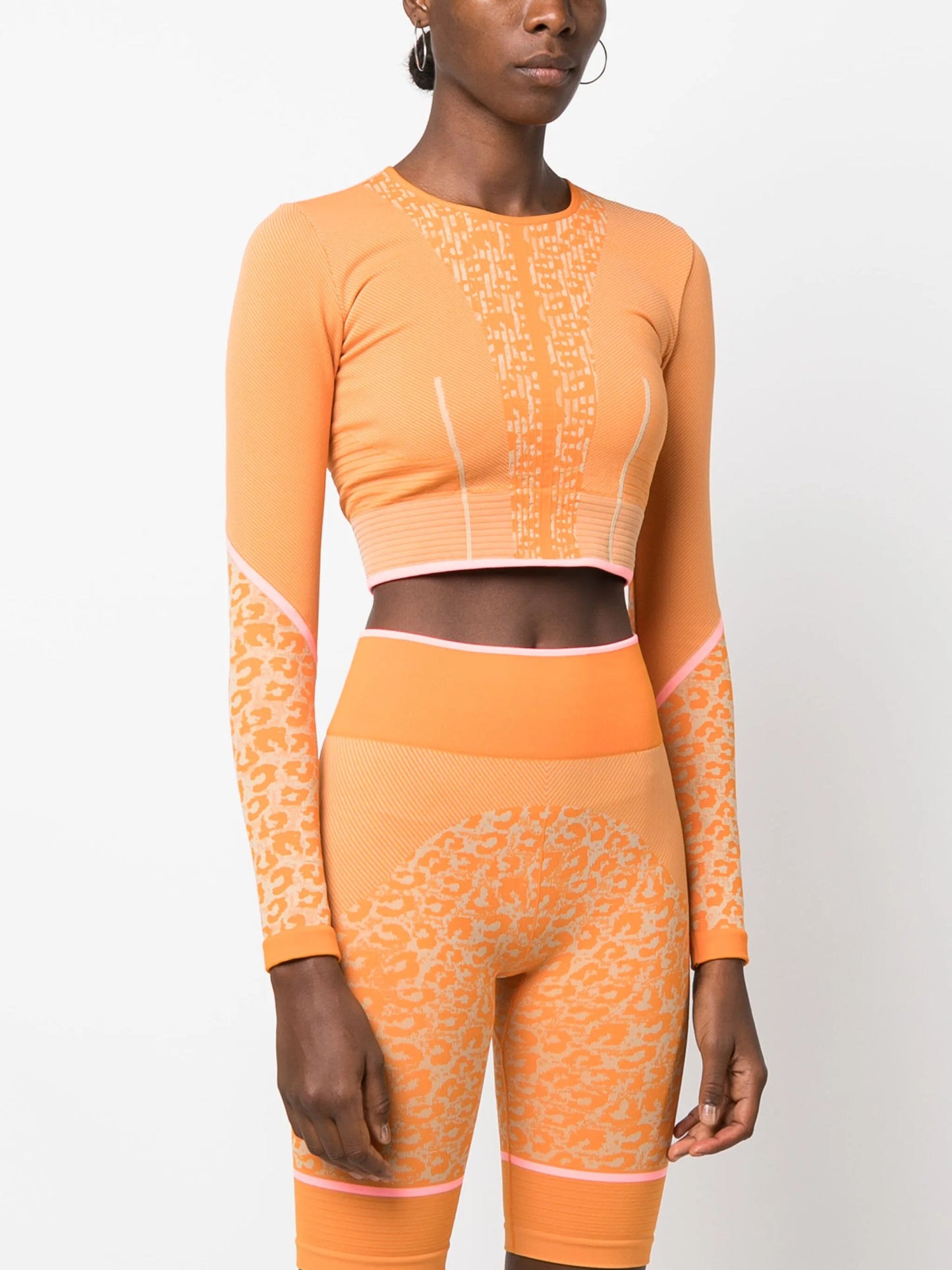 TrueStrength seamless long sleeve crop top