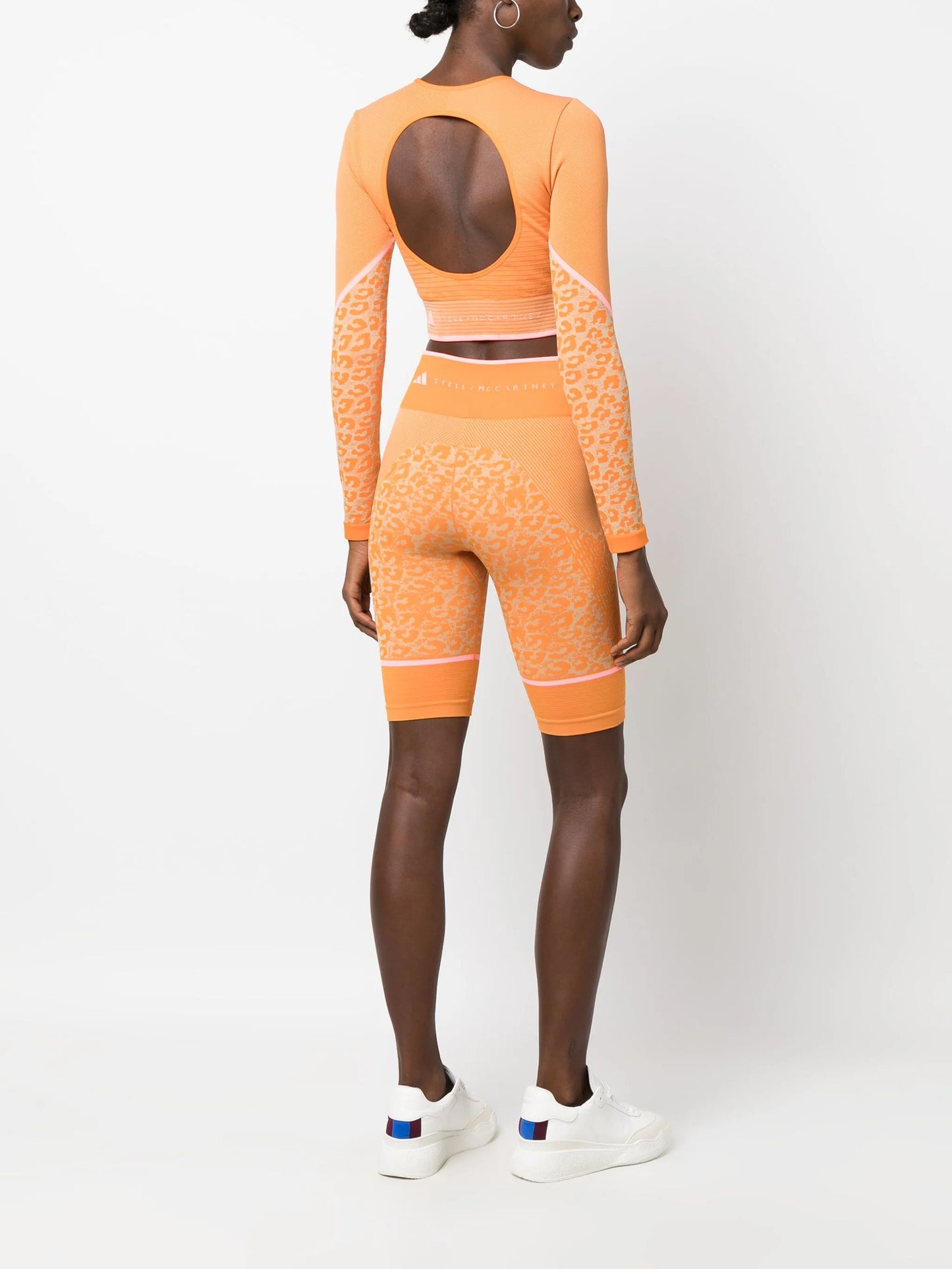 TrueStrength seamless long sleeve crop top