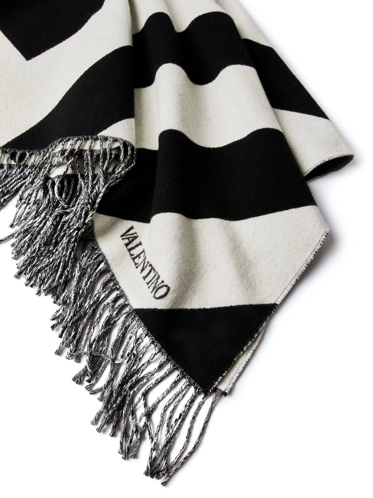 Strhype wool and cashmere poncho in chvron jacquard