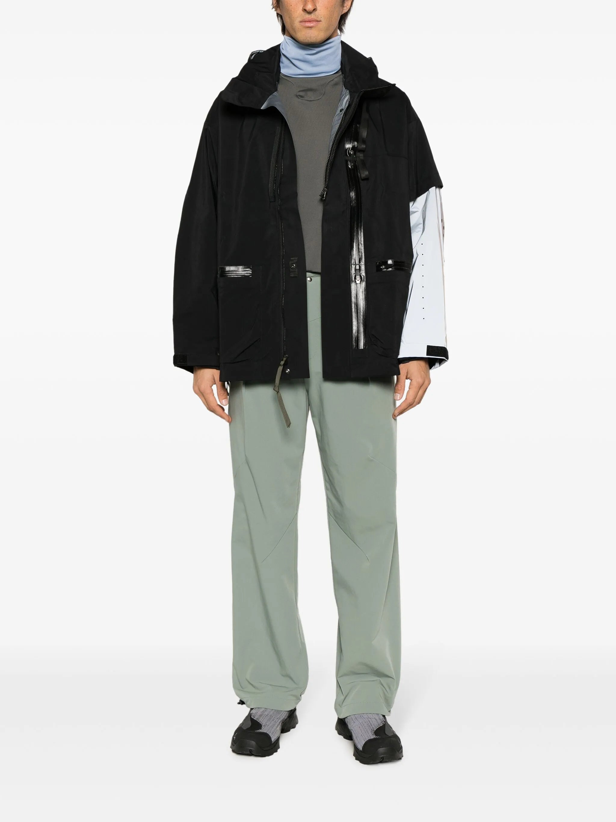 elasticated ankles tapared trousers