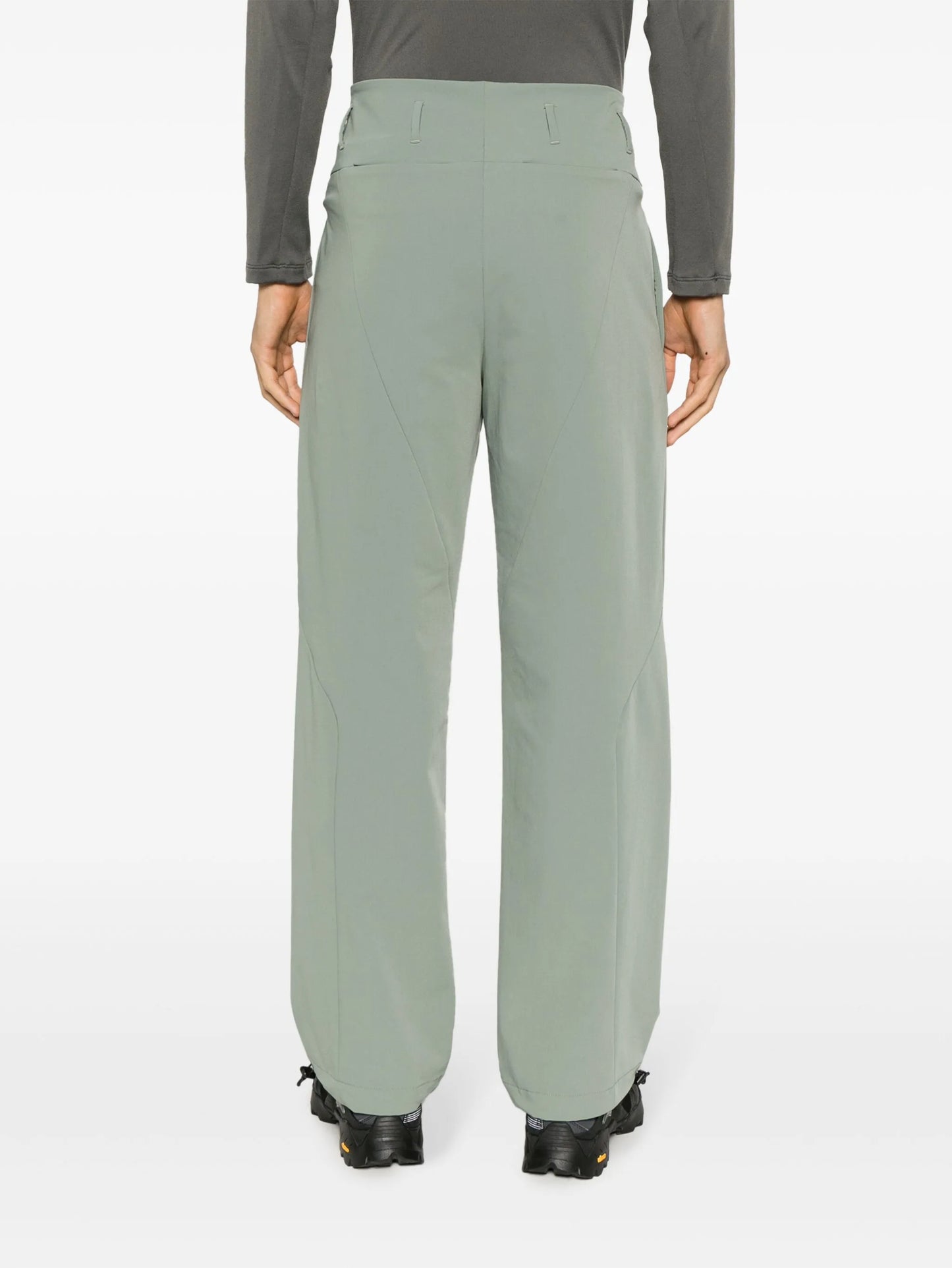 elasticated ankles tapared trousers