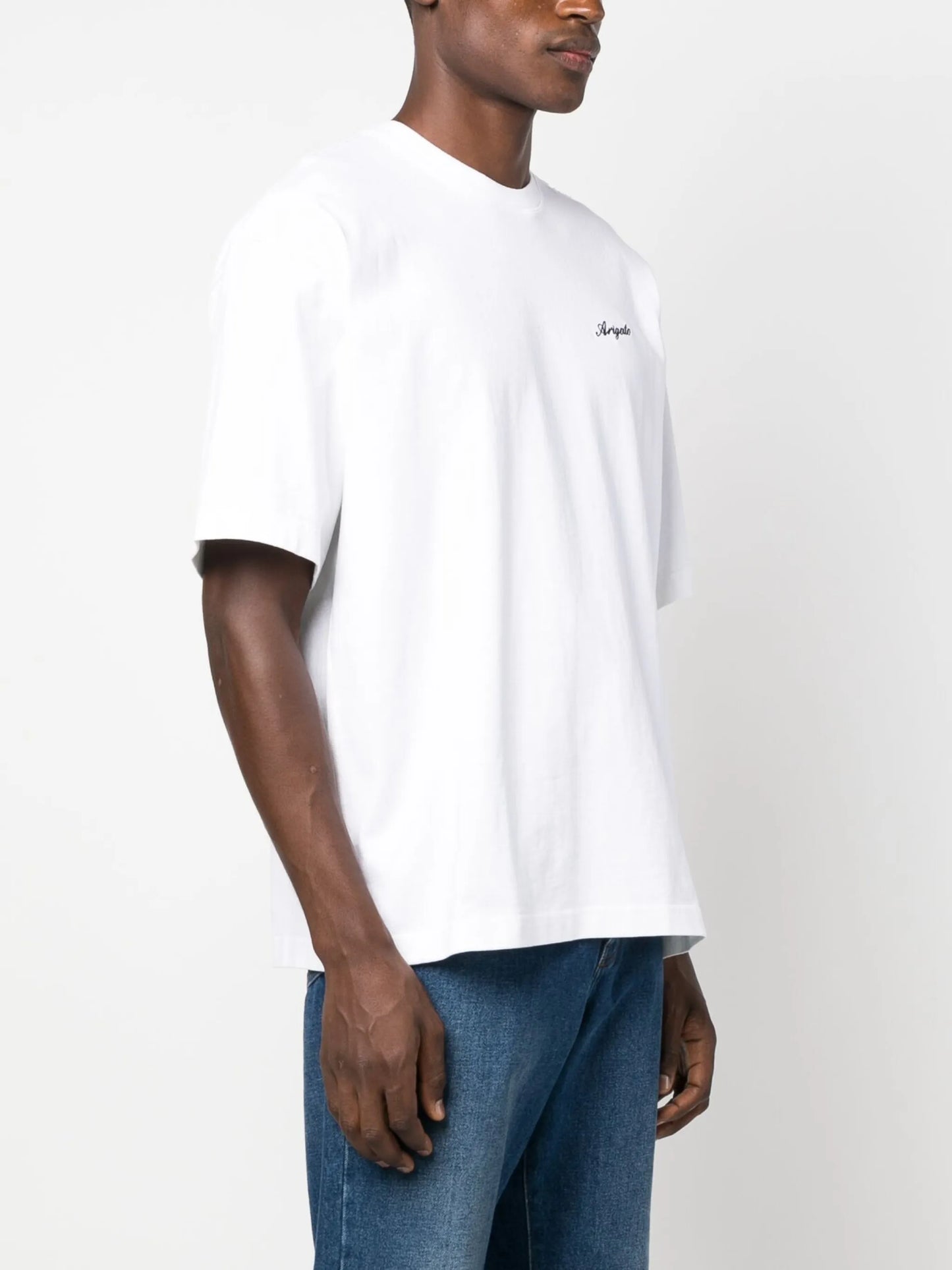 logo-embroidered T-shirt