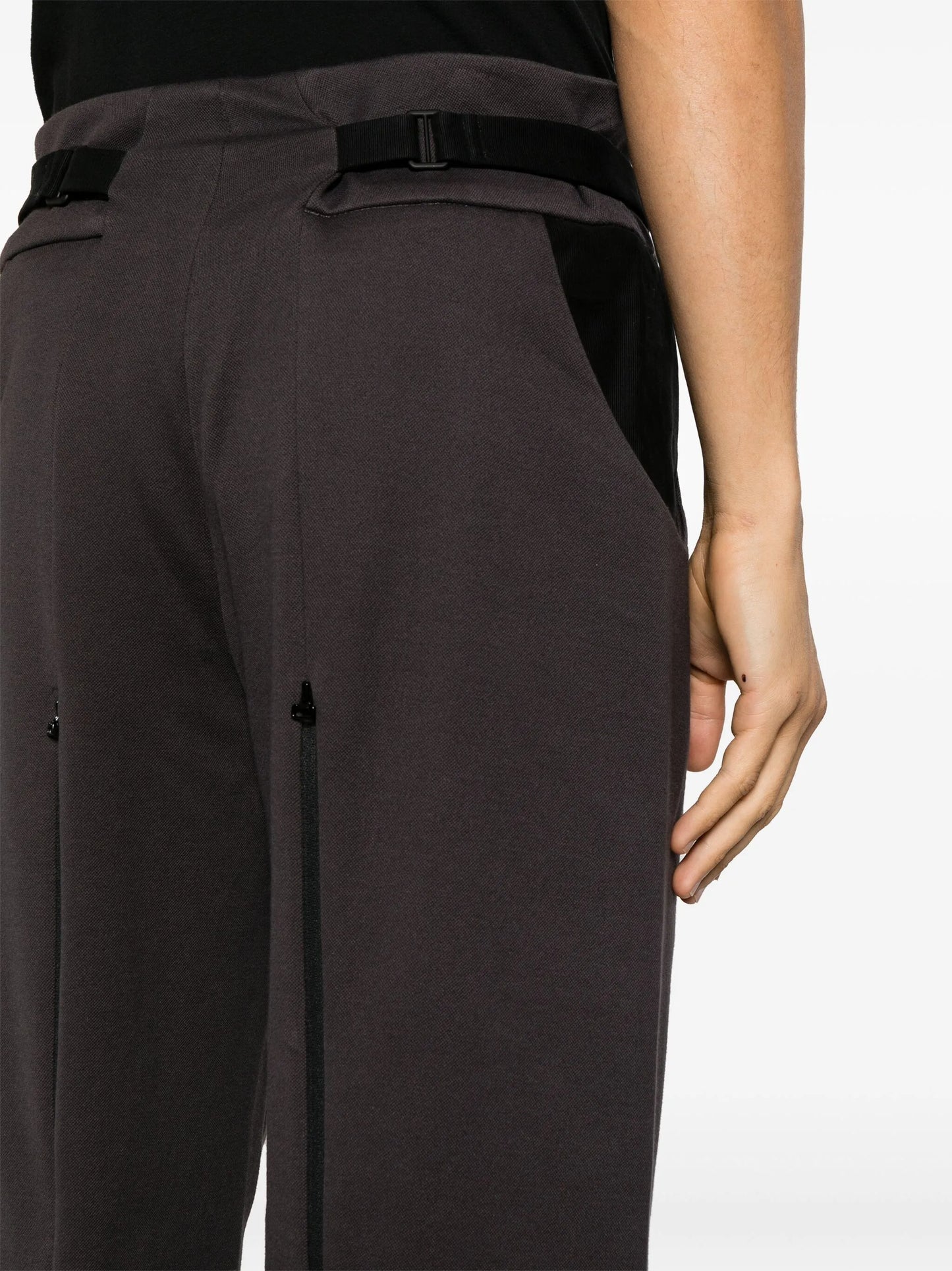 belted straight-leg trousers