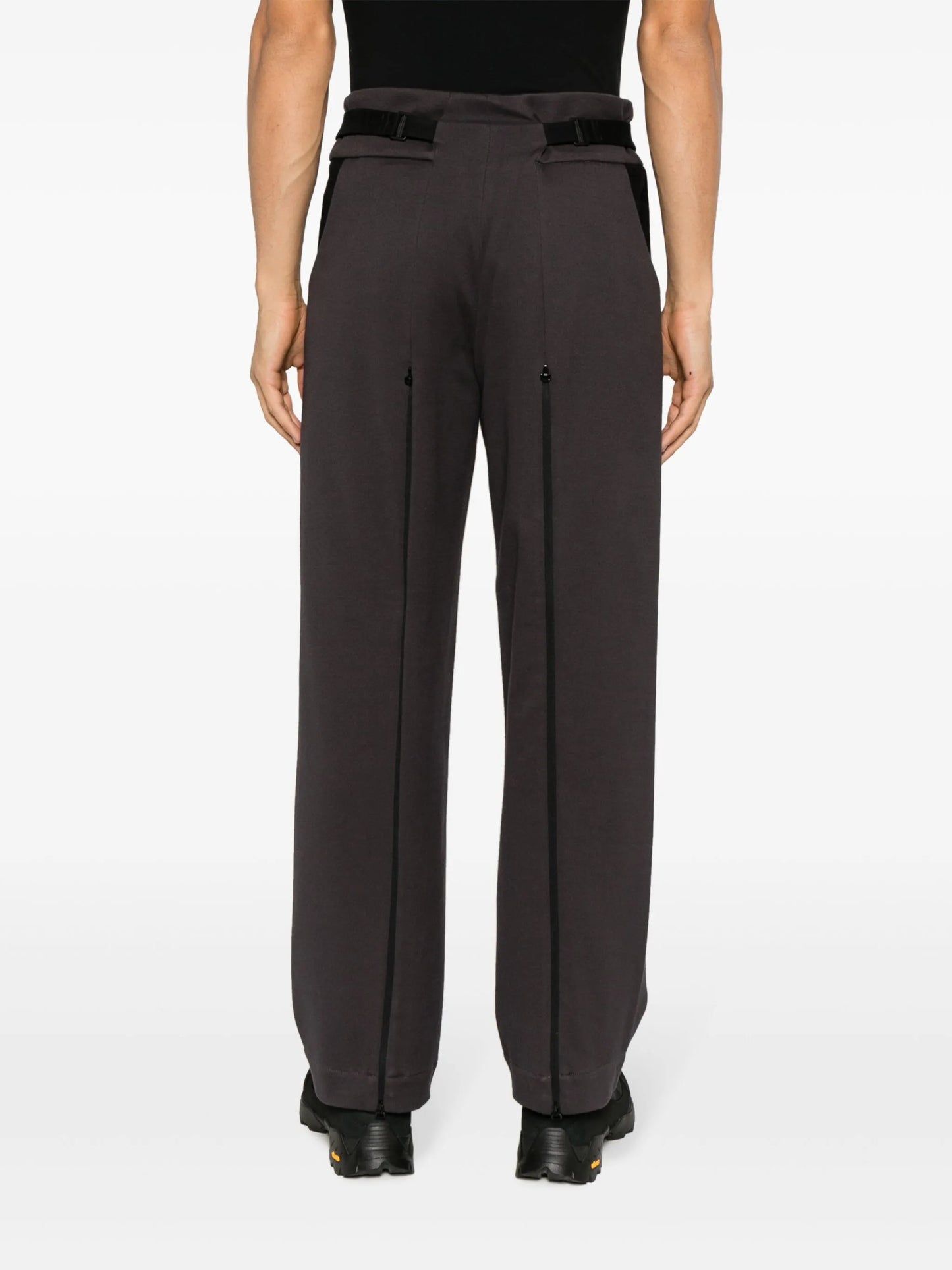 belted straight-leg trousers