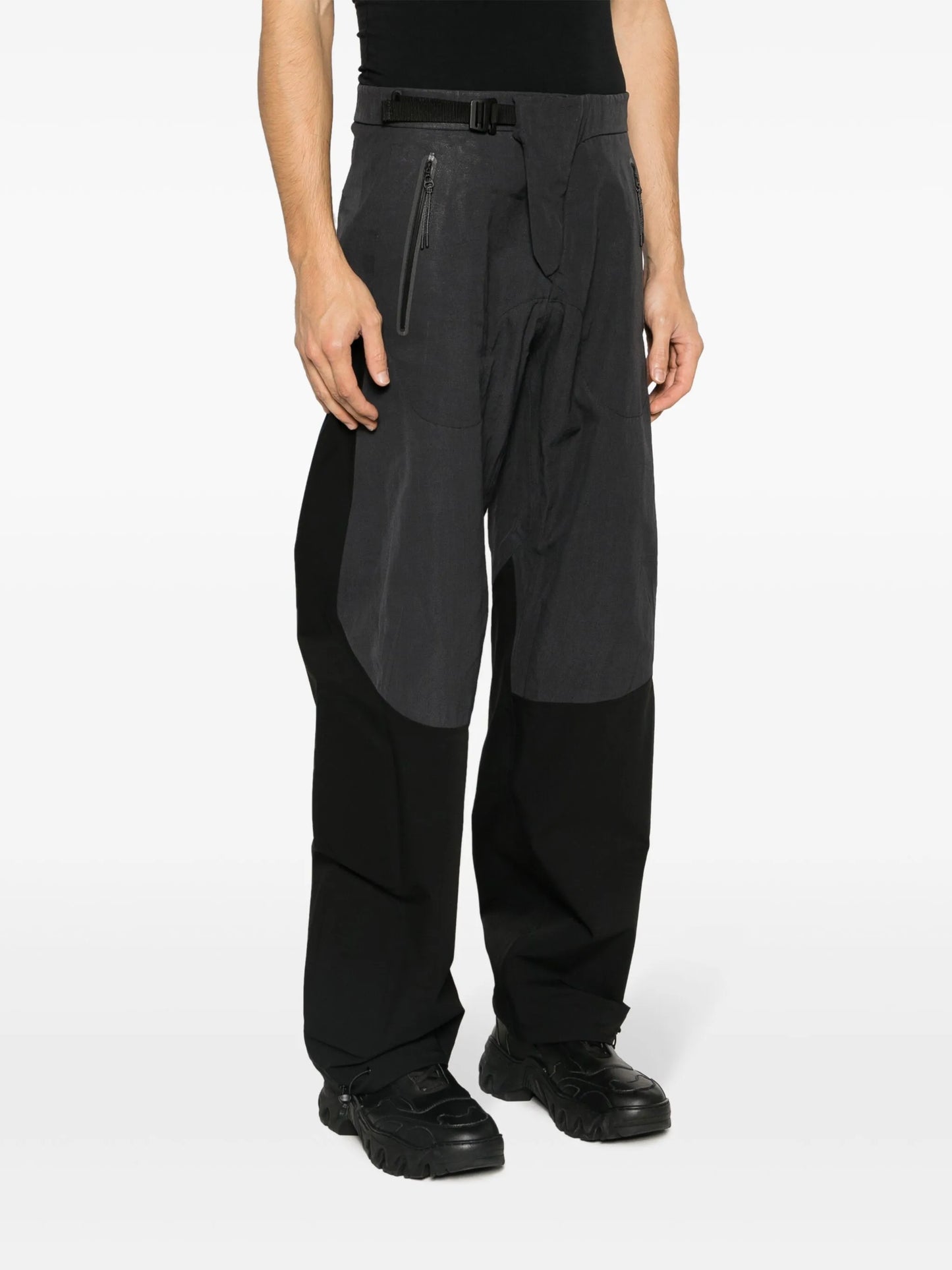 Armour padded-panels straight-leg trousers