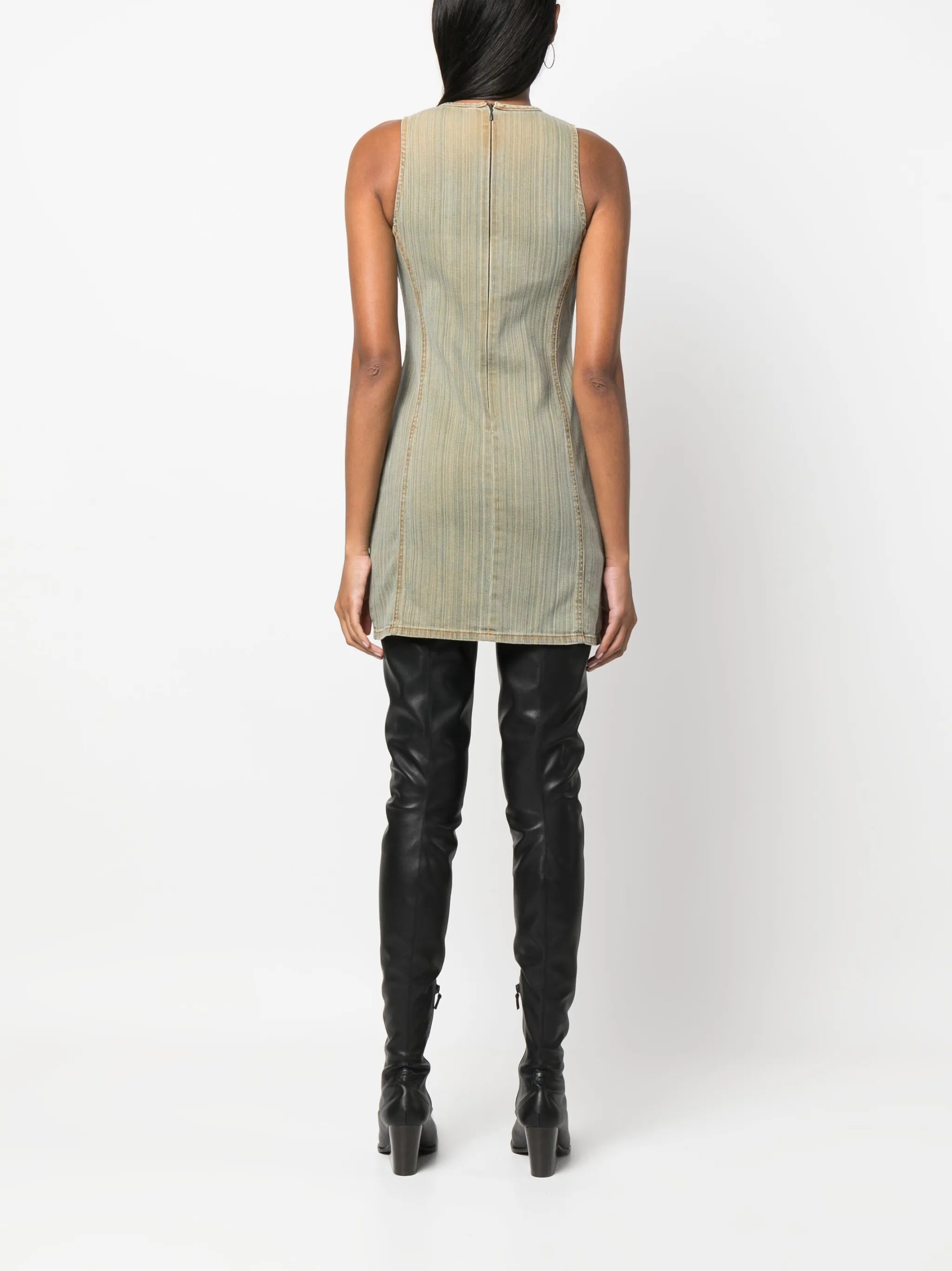 De-Ferriz-Fsd logo-plaque minidress