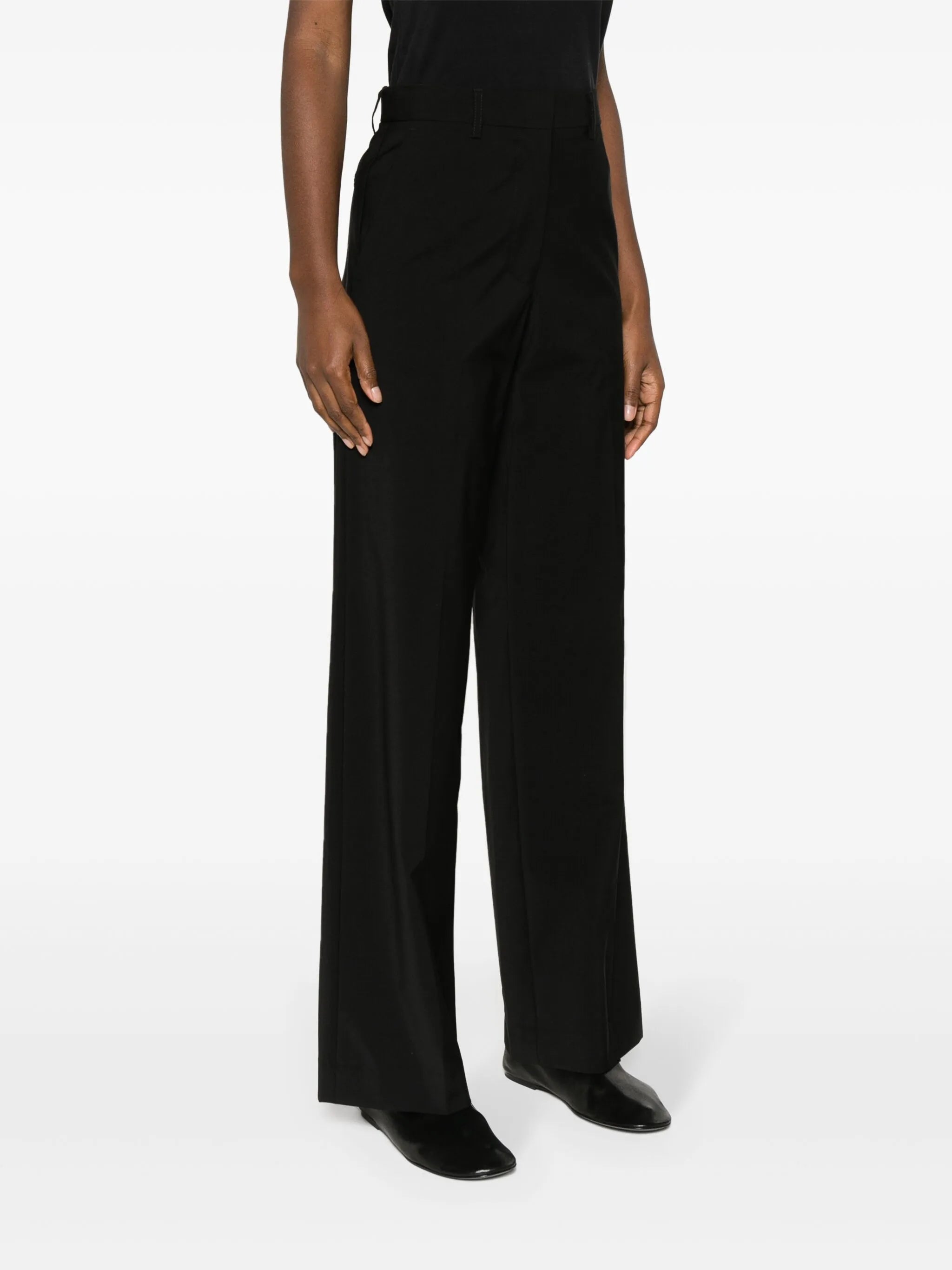 mid-rise tailored trousers