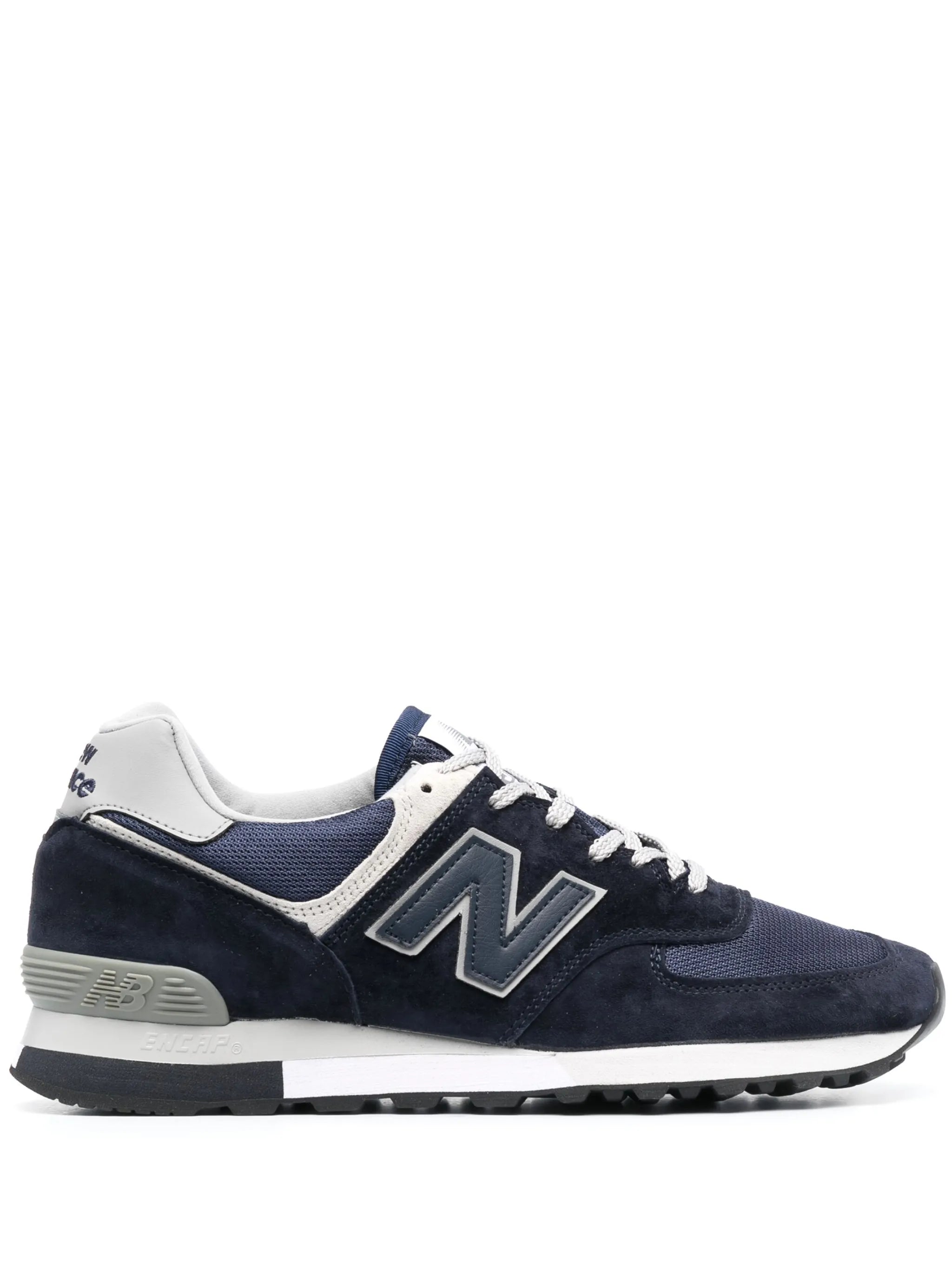 576 logo-patch leather sneakers