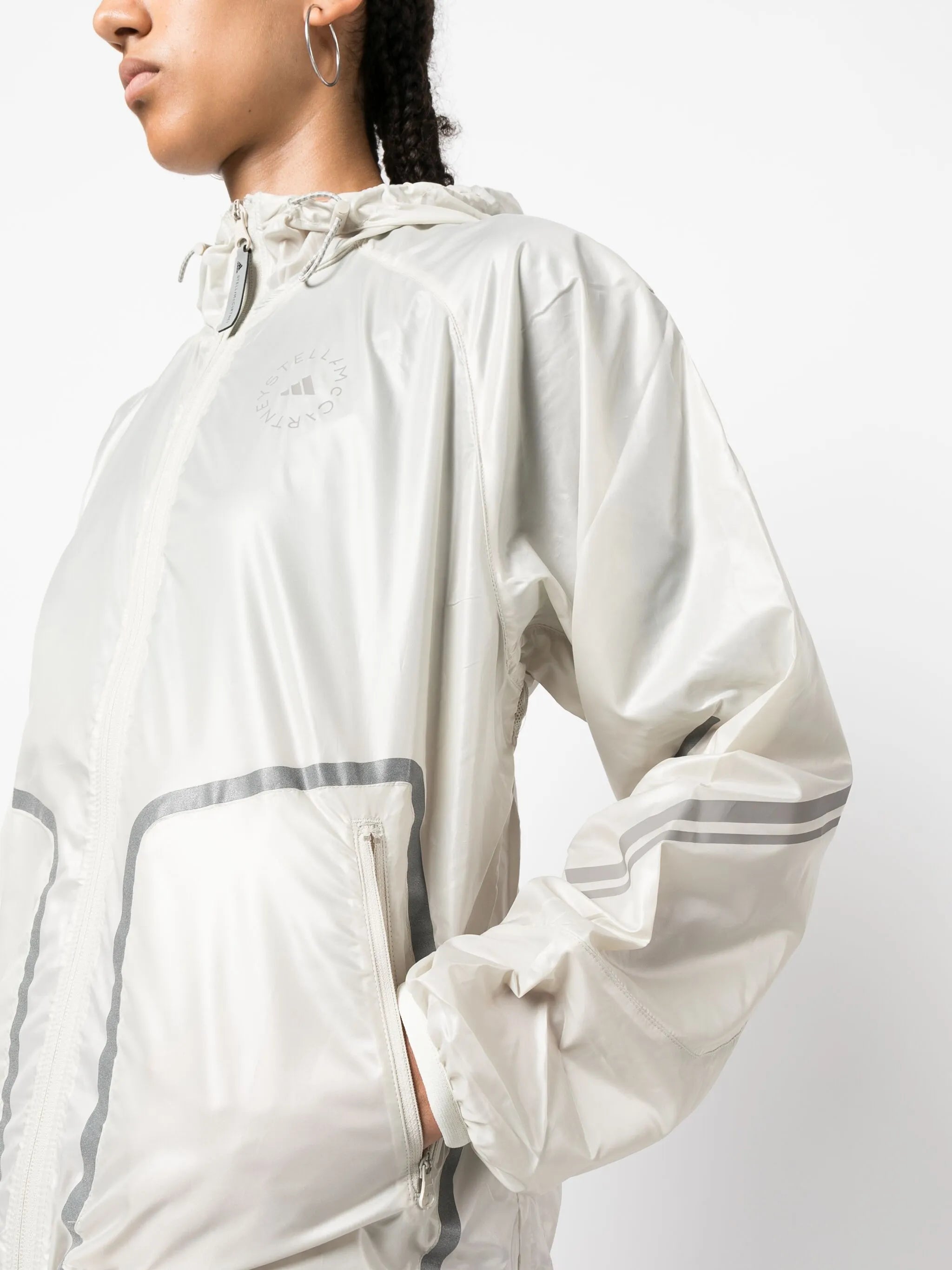 Running Truepace lightweight jacket