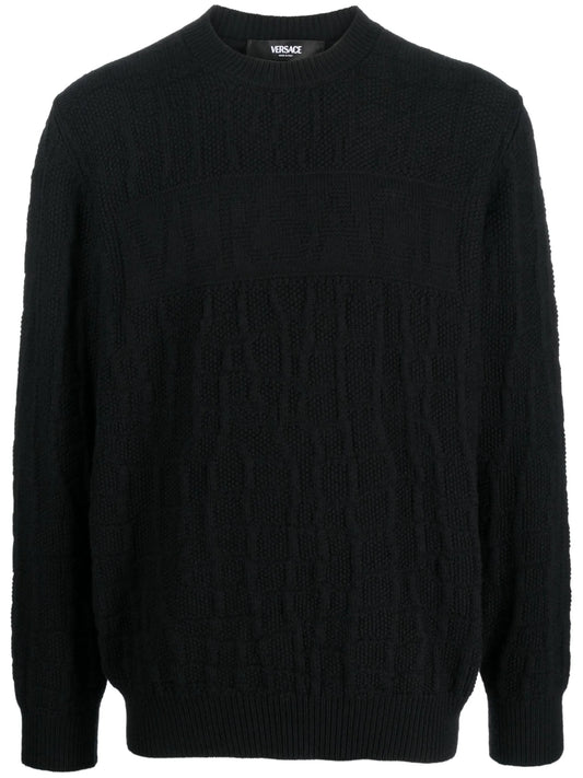 crocodile-pattern cable-knit jumper