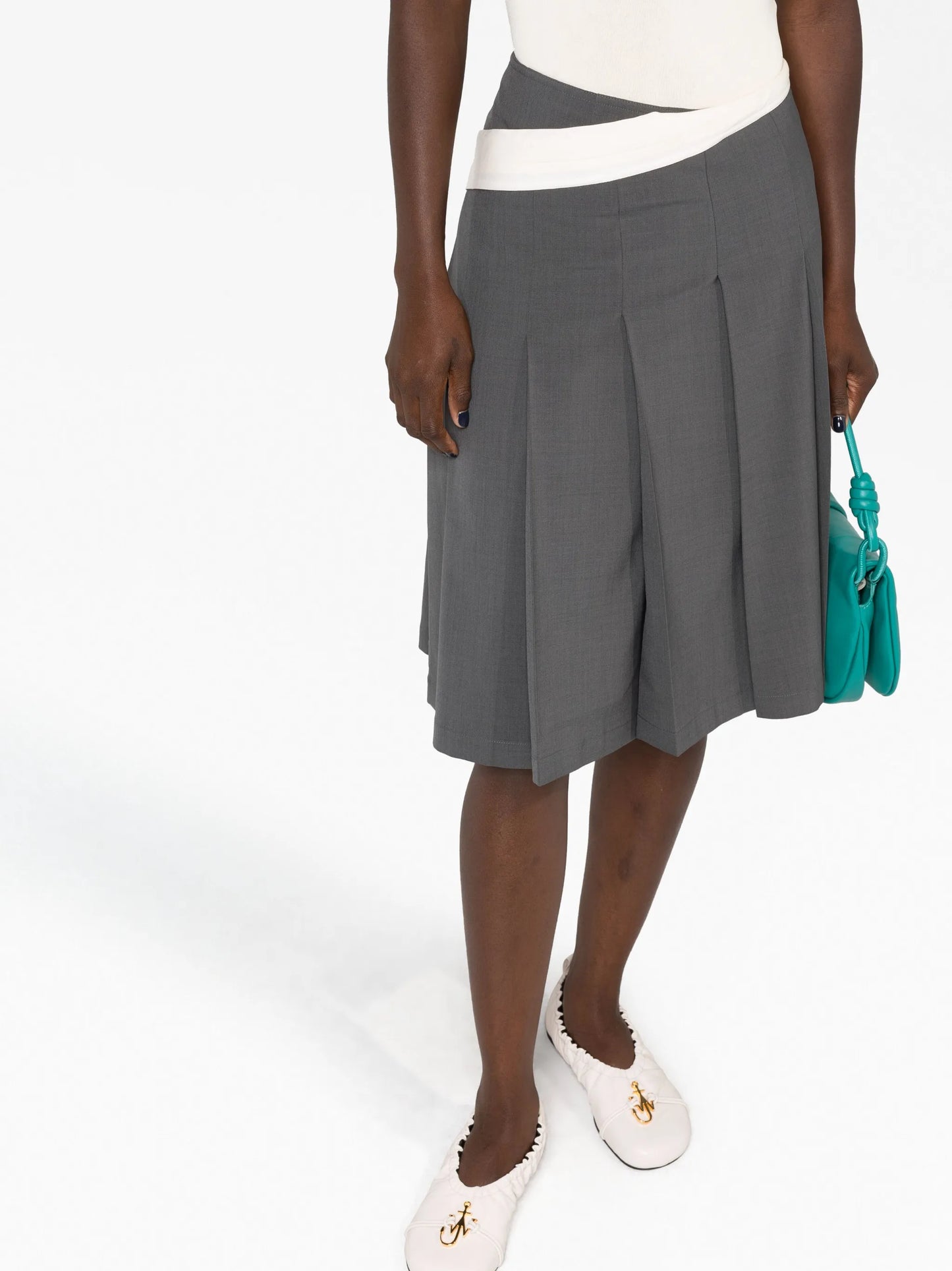 contrast-trim pleated midi skirt