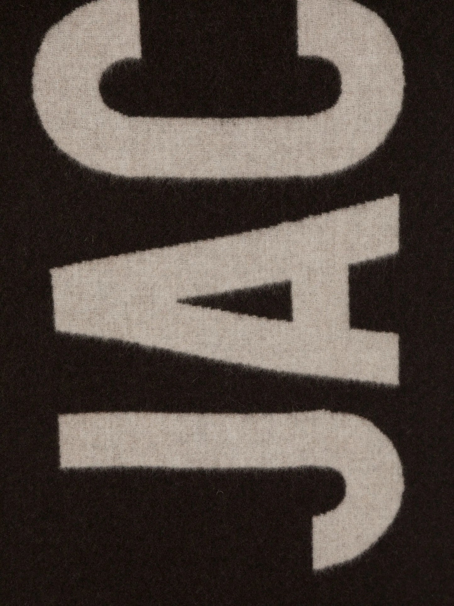 L'écharpe Jacquemus virgin-wool scarf