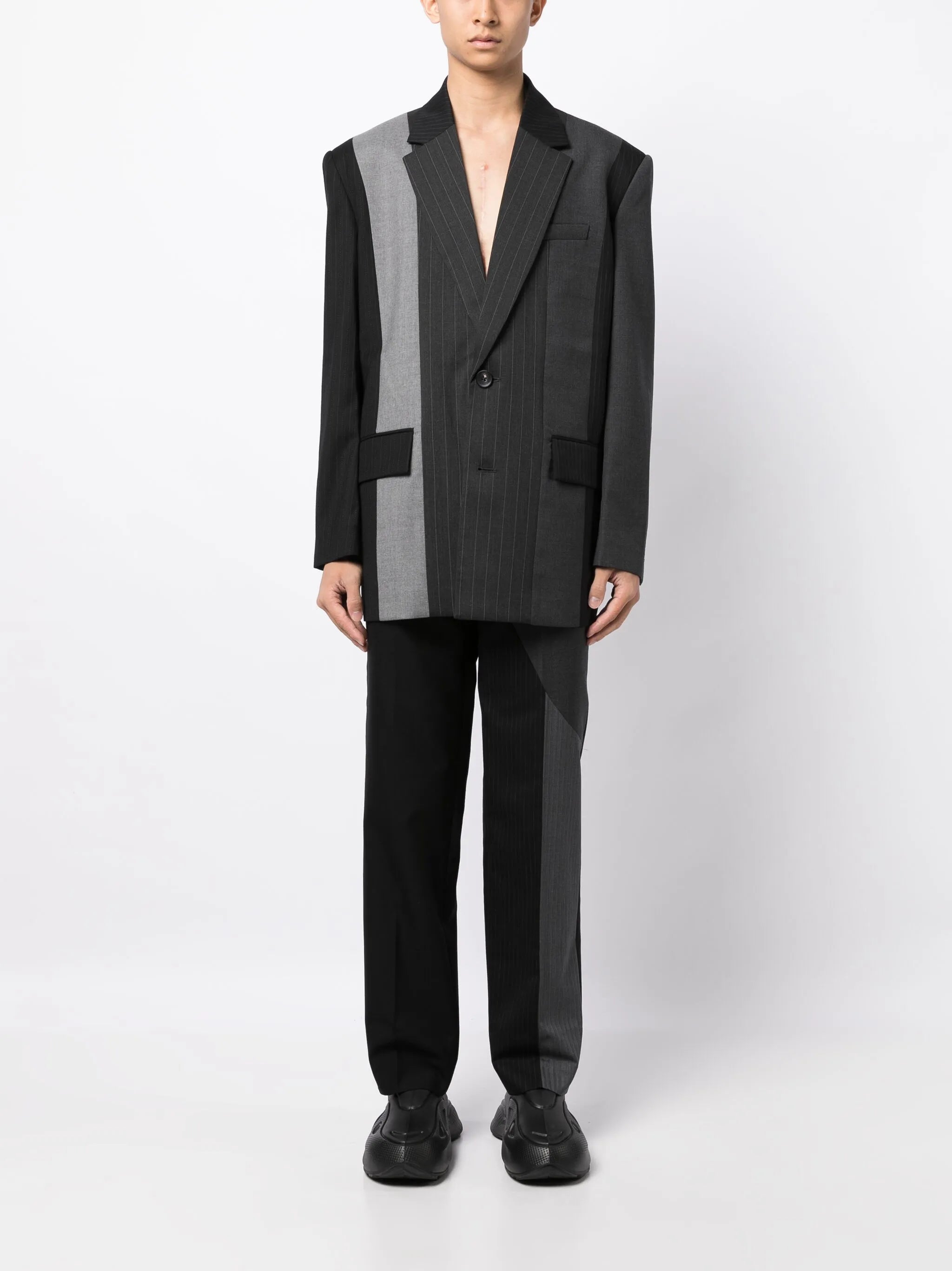 mid-rise tailored trousers