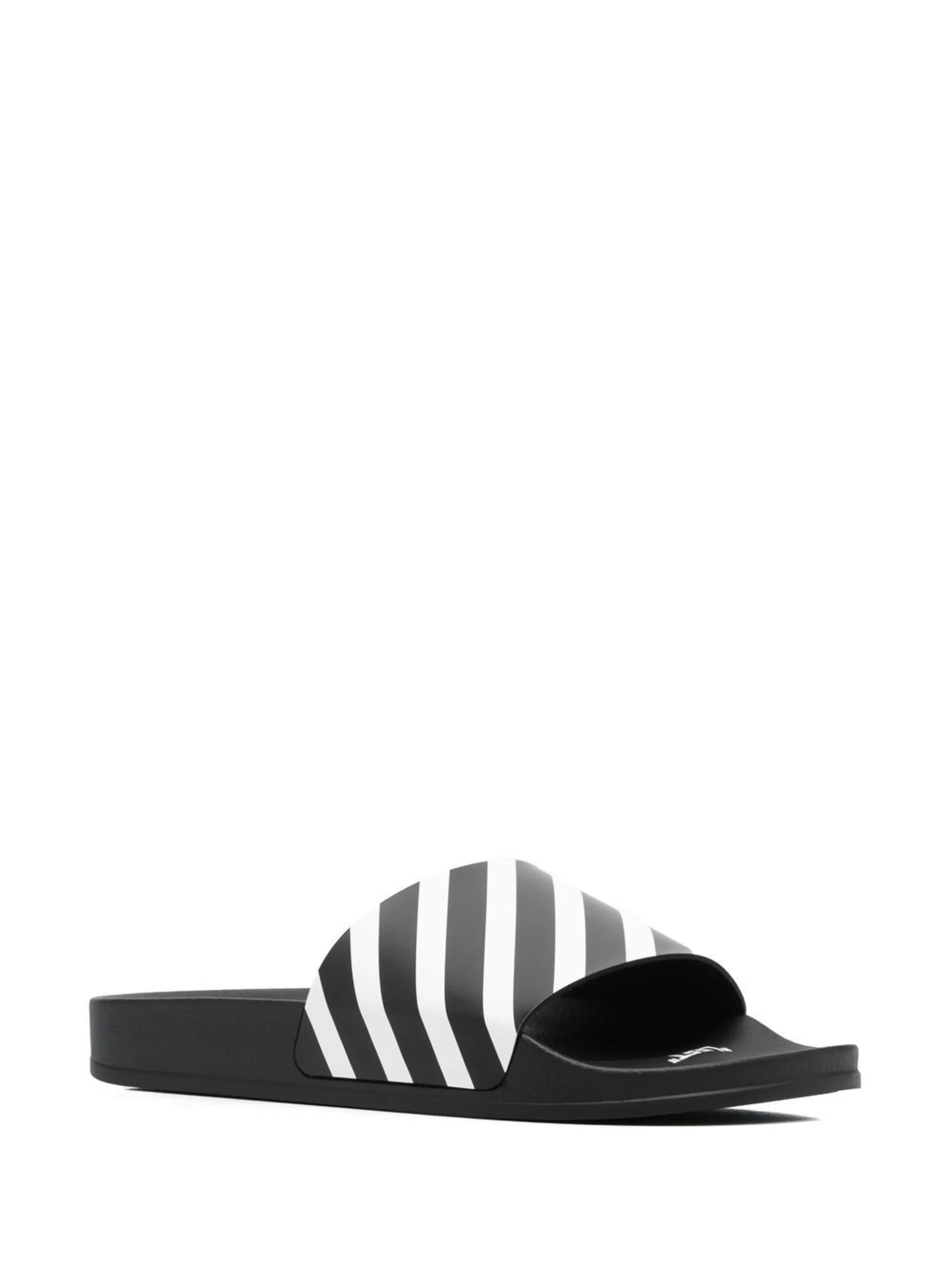 Diag-stripe moulded slides