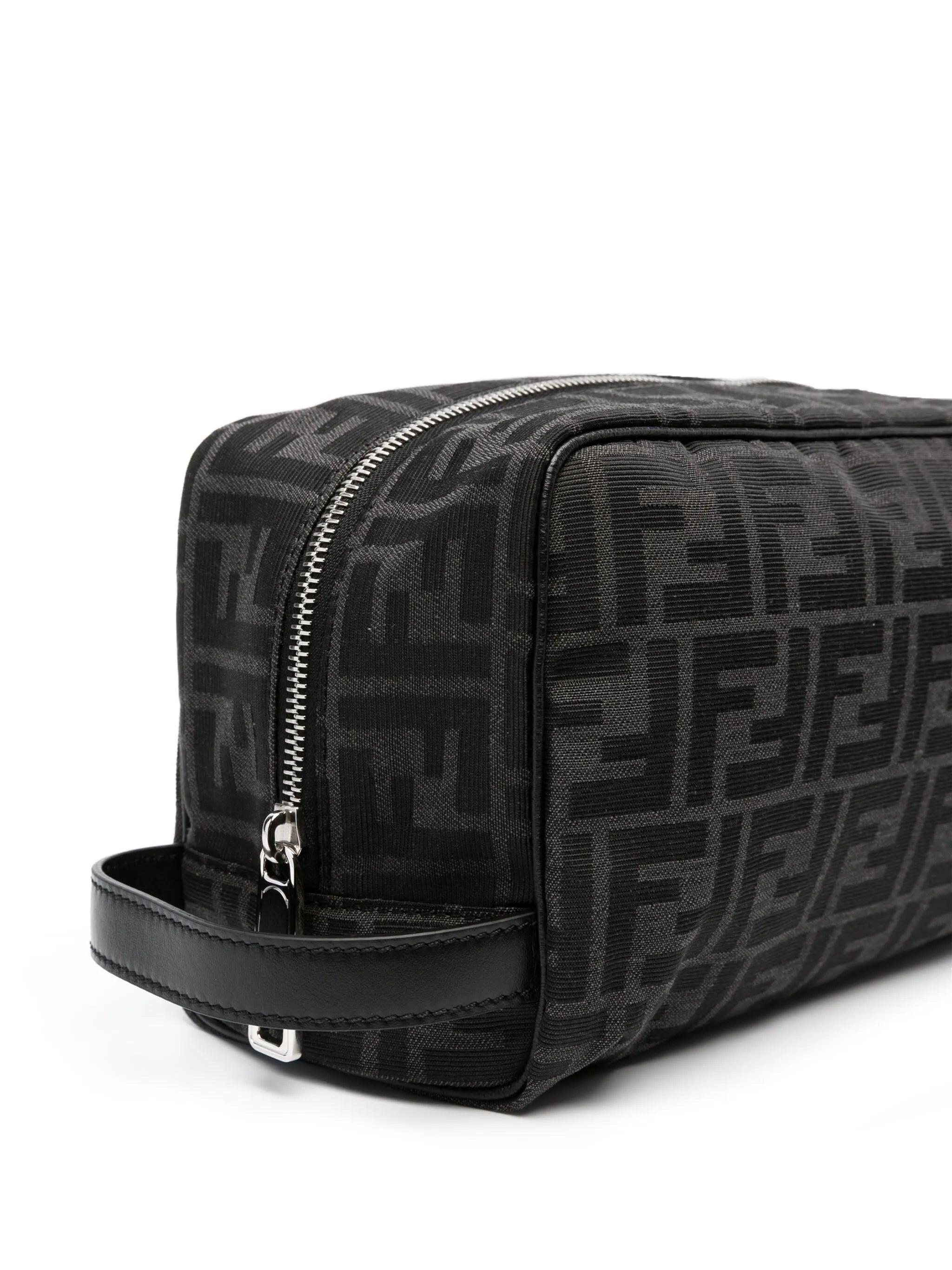 FF-motif zipped wash bag