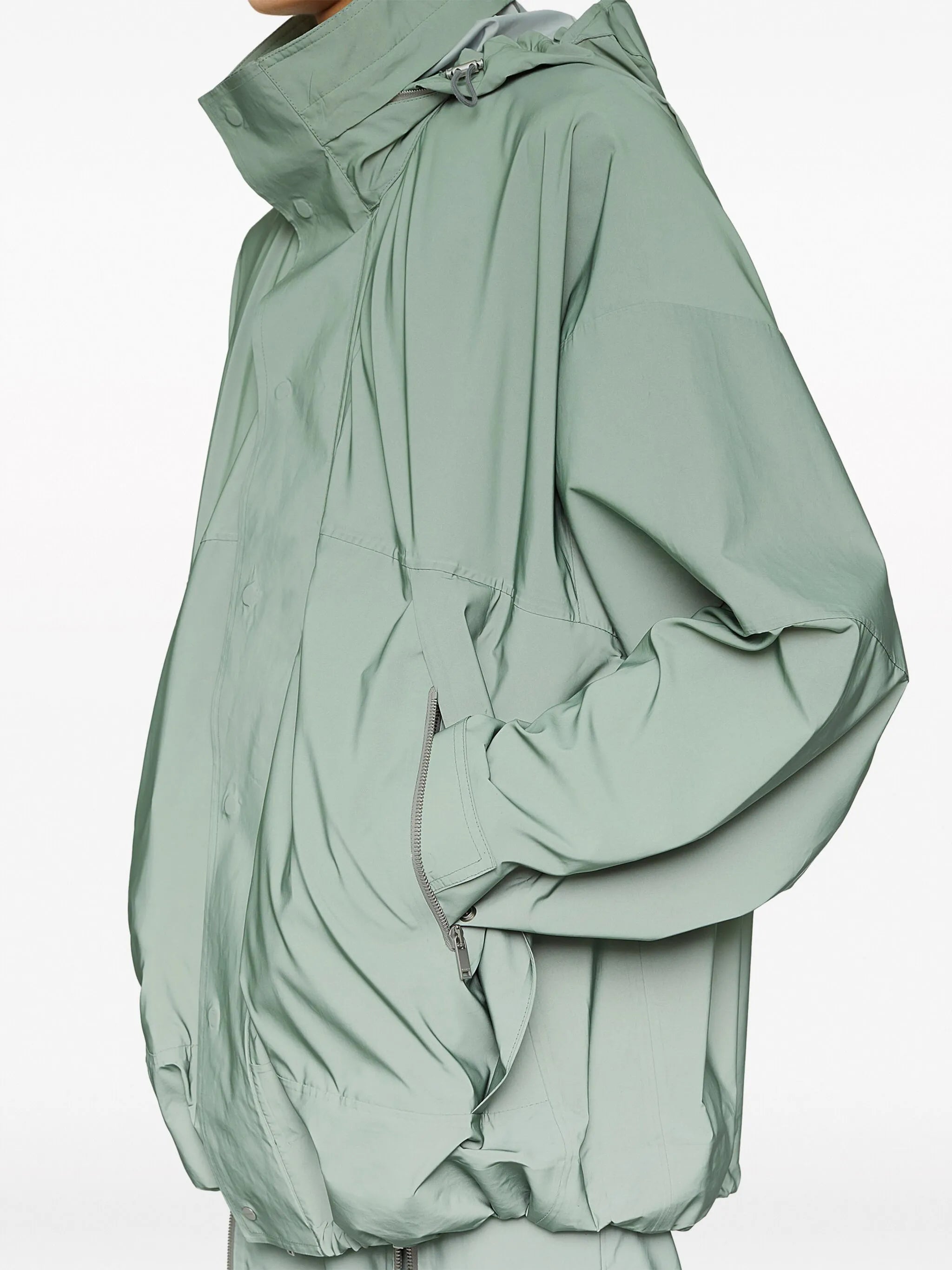 wide-sleeves hooded lightweight jacket