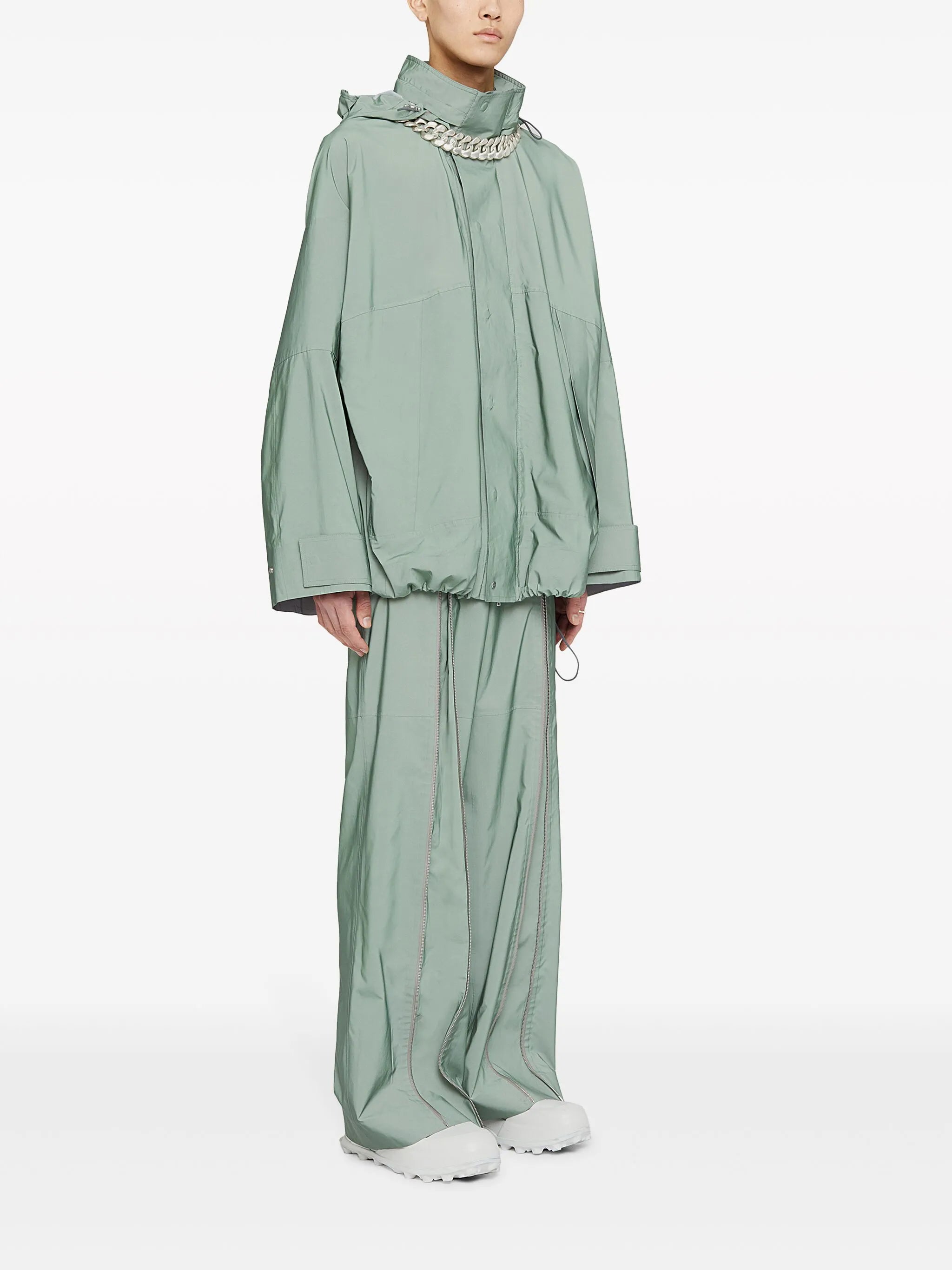 wide-sleeves hooded lightweight jacket