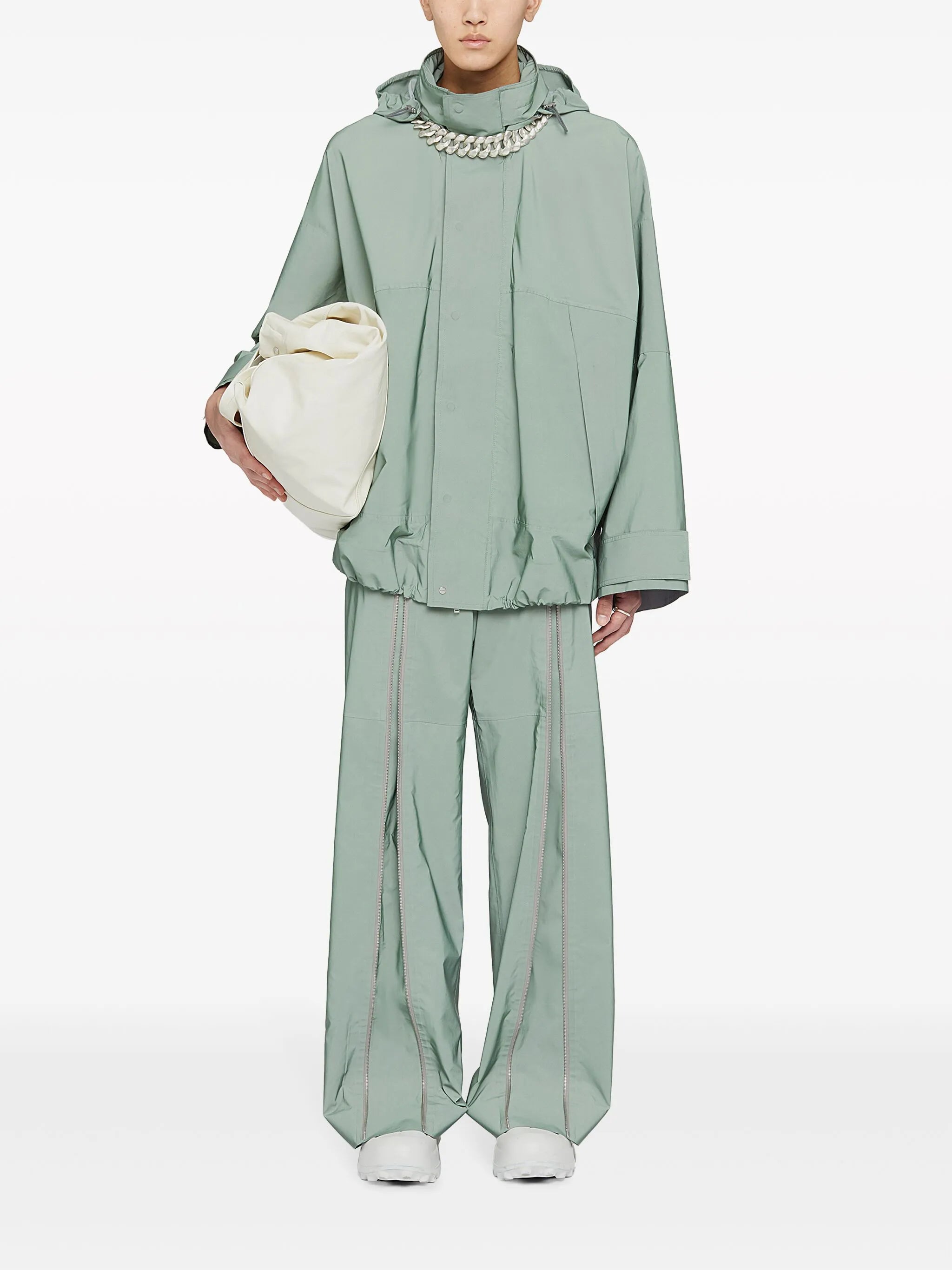 wide-sleeves hooded lightweight jacket