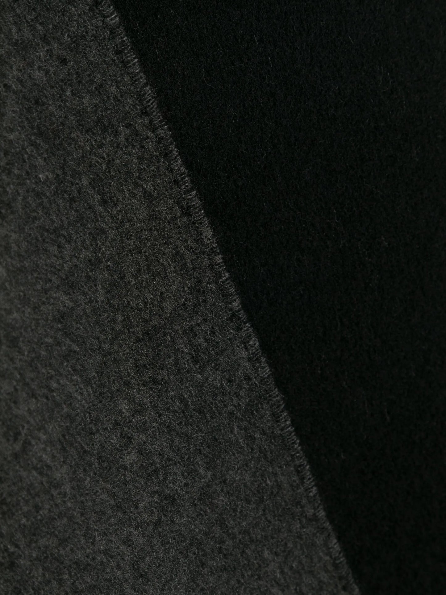 logo-patch wool scarf