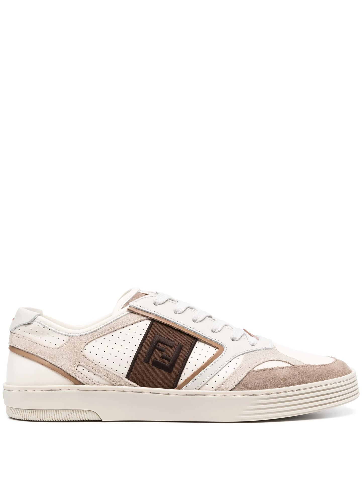 Step logo-patch sneakers