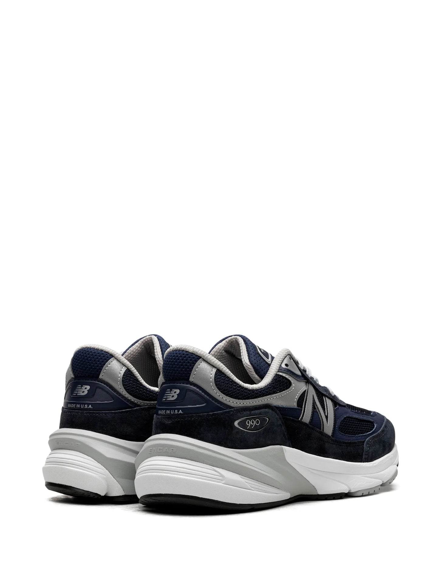 990v6 lace-up sneakers