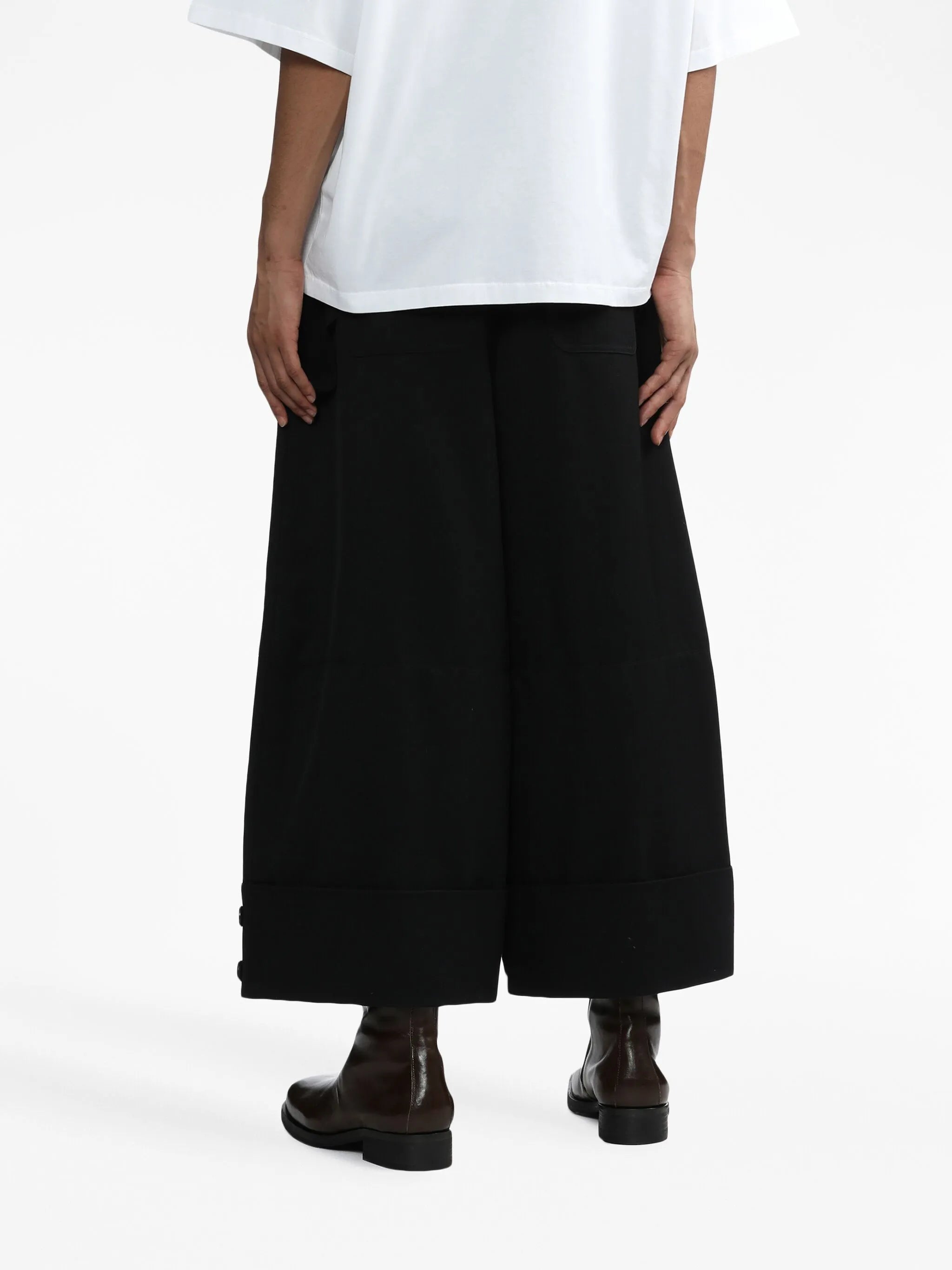 wide-leg trousers