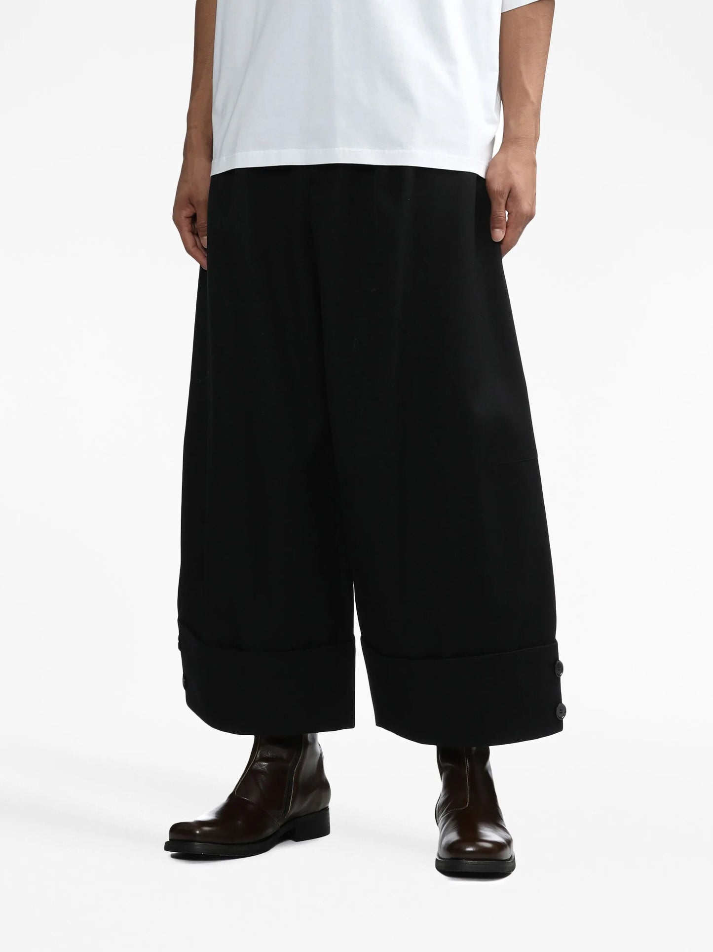 wide-leg trousers
