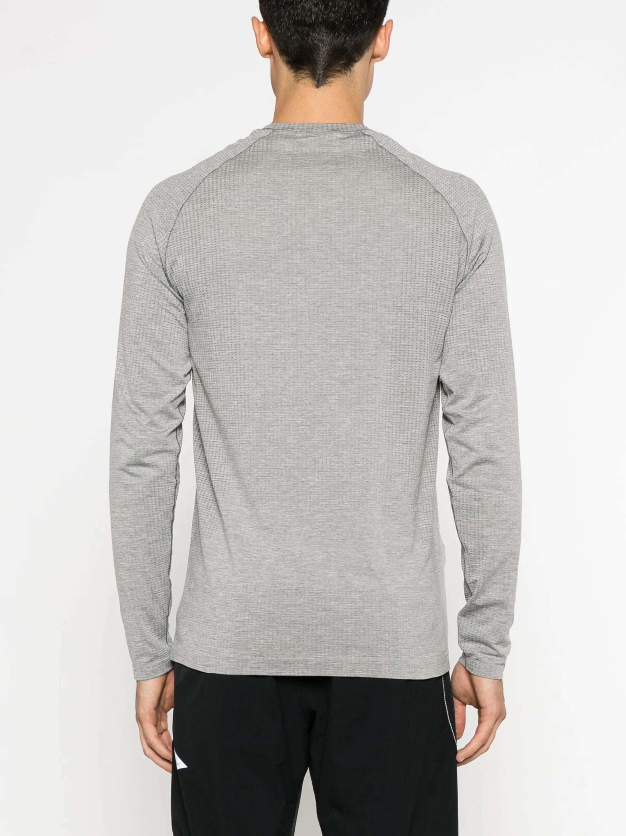 perforated-detail long-sleeved T-Shirt
