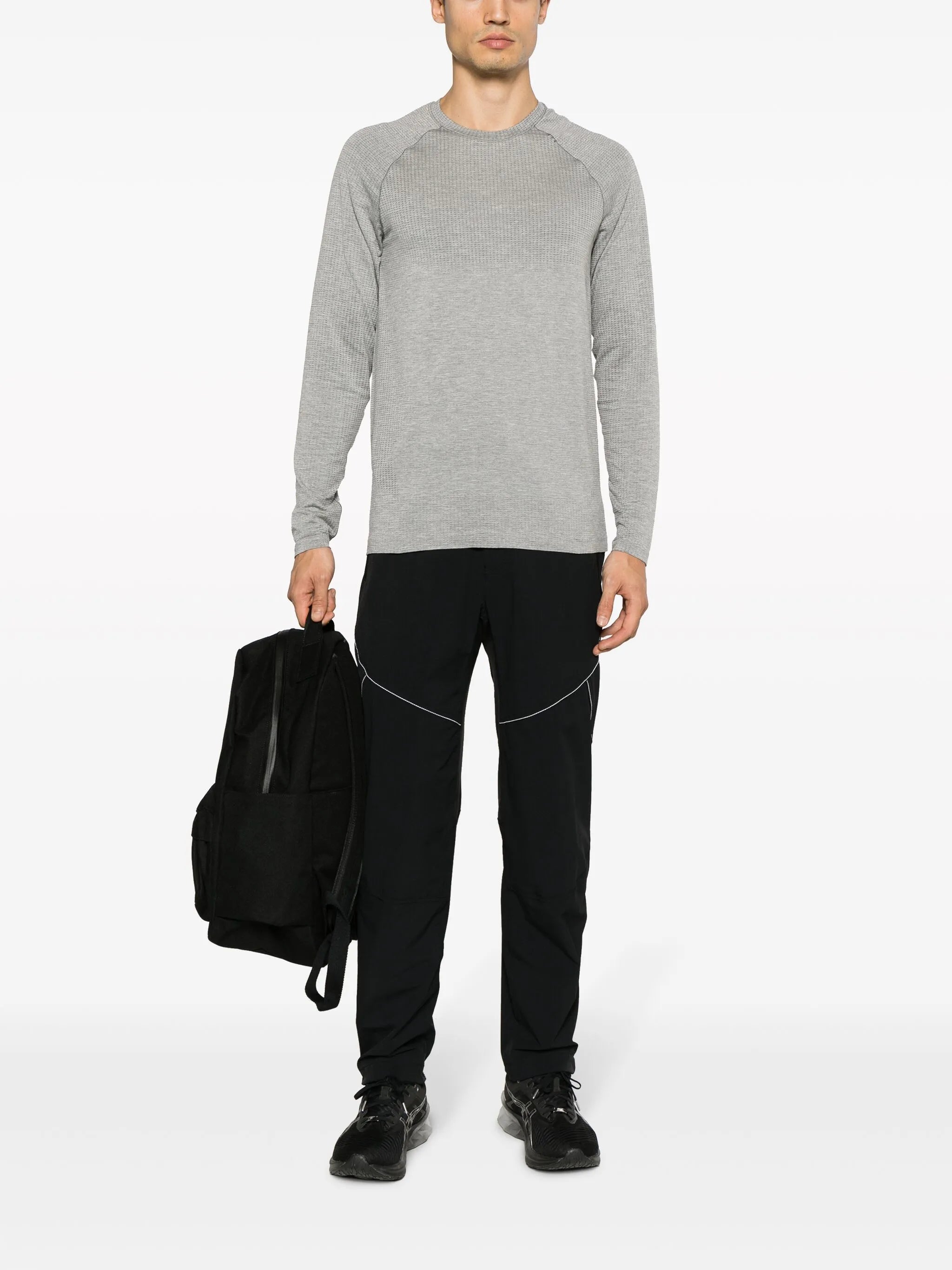 perforated-detail long-sleeved T-Shirt