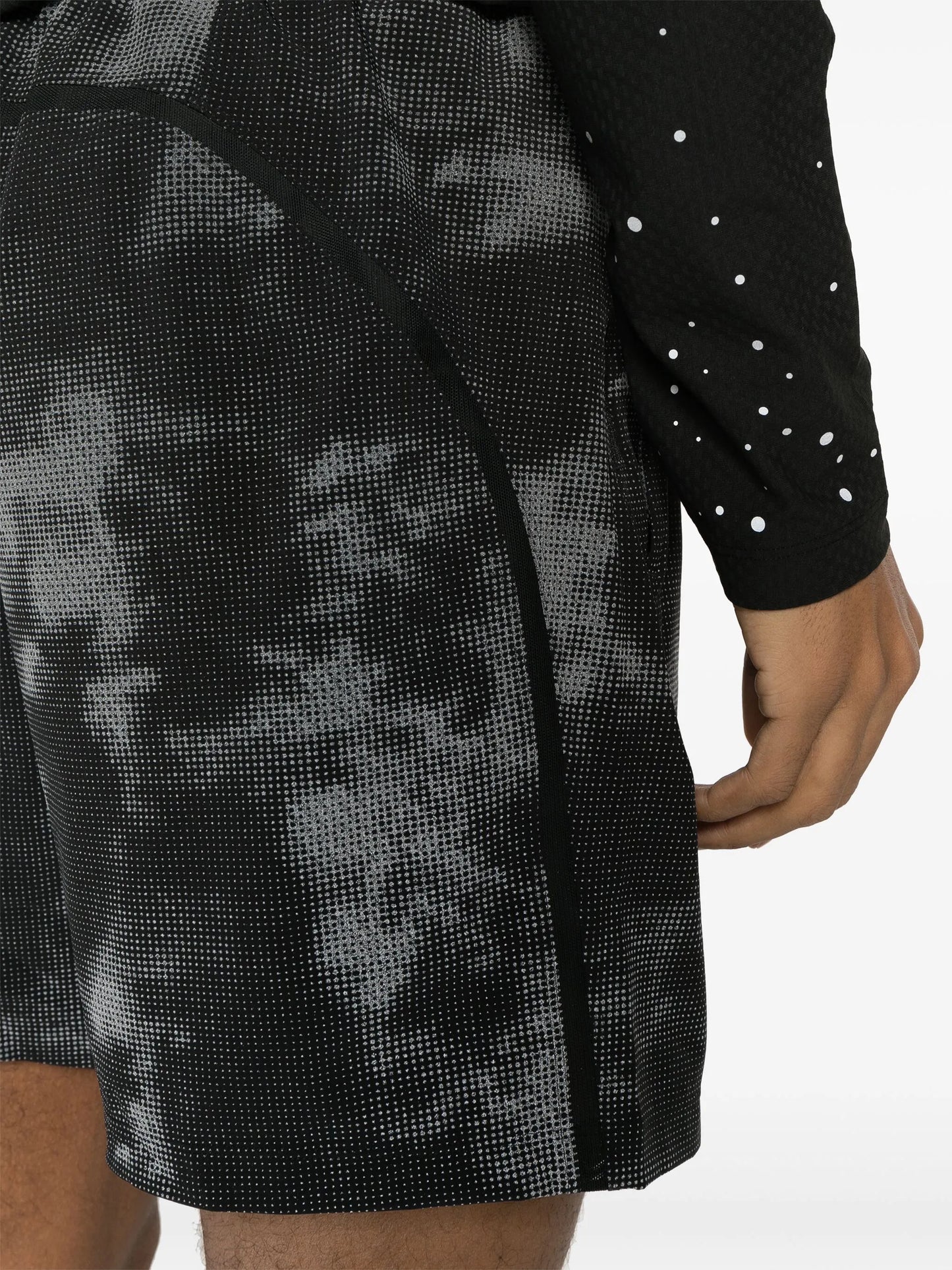Pace Breaker City Run shorts