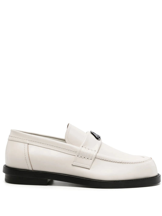 Seal-plaque leather loafers
