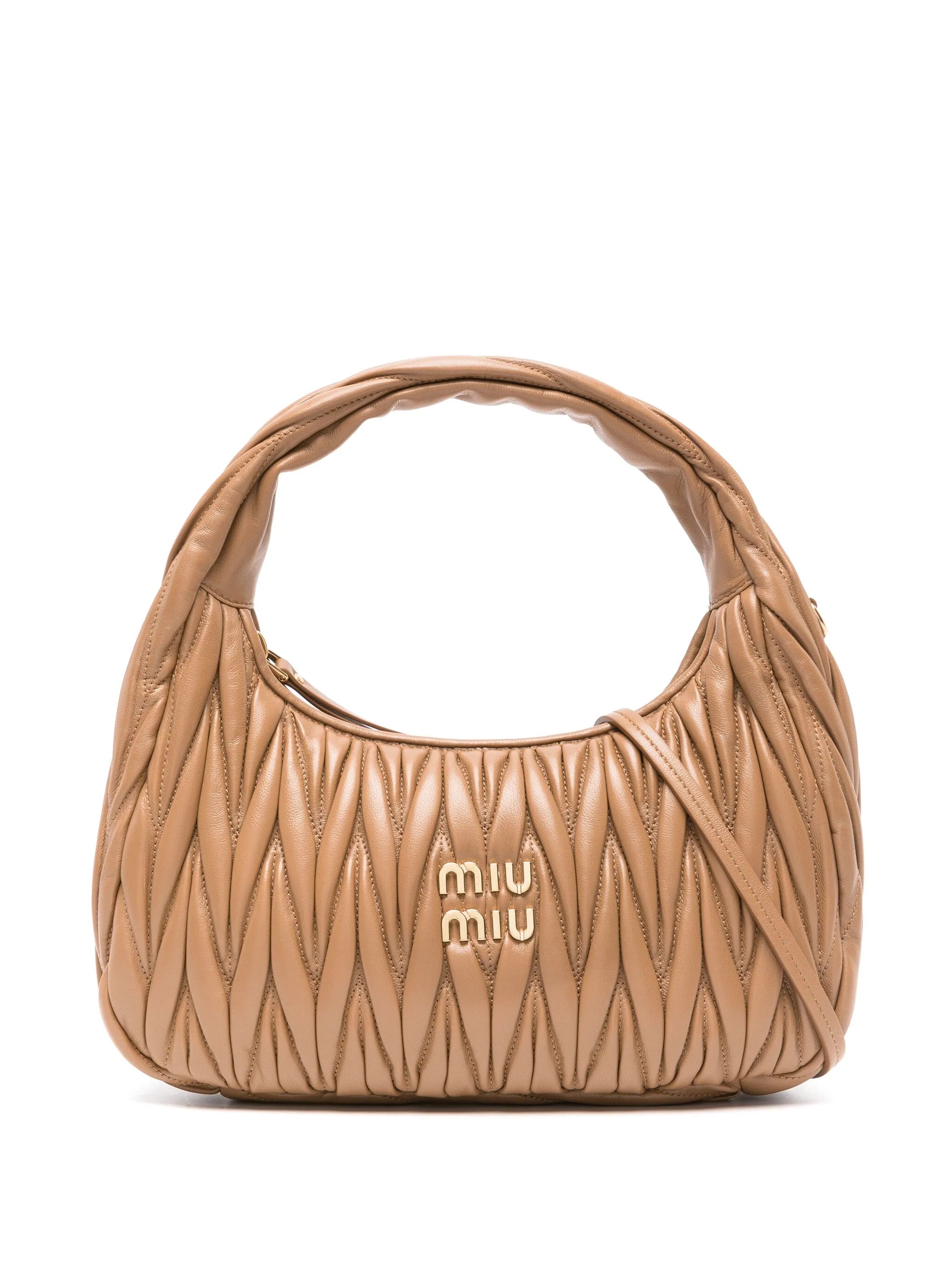 Wander matelassé shoulder bag