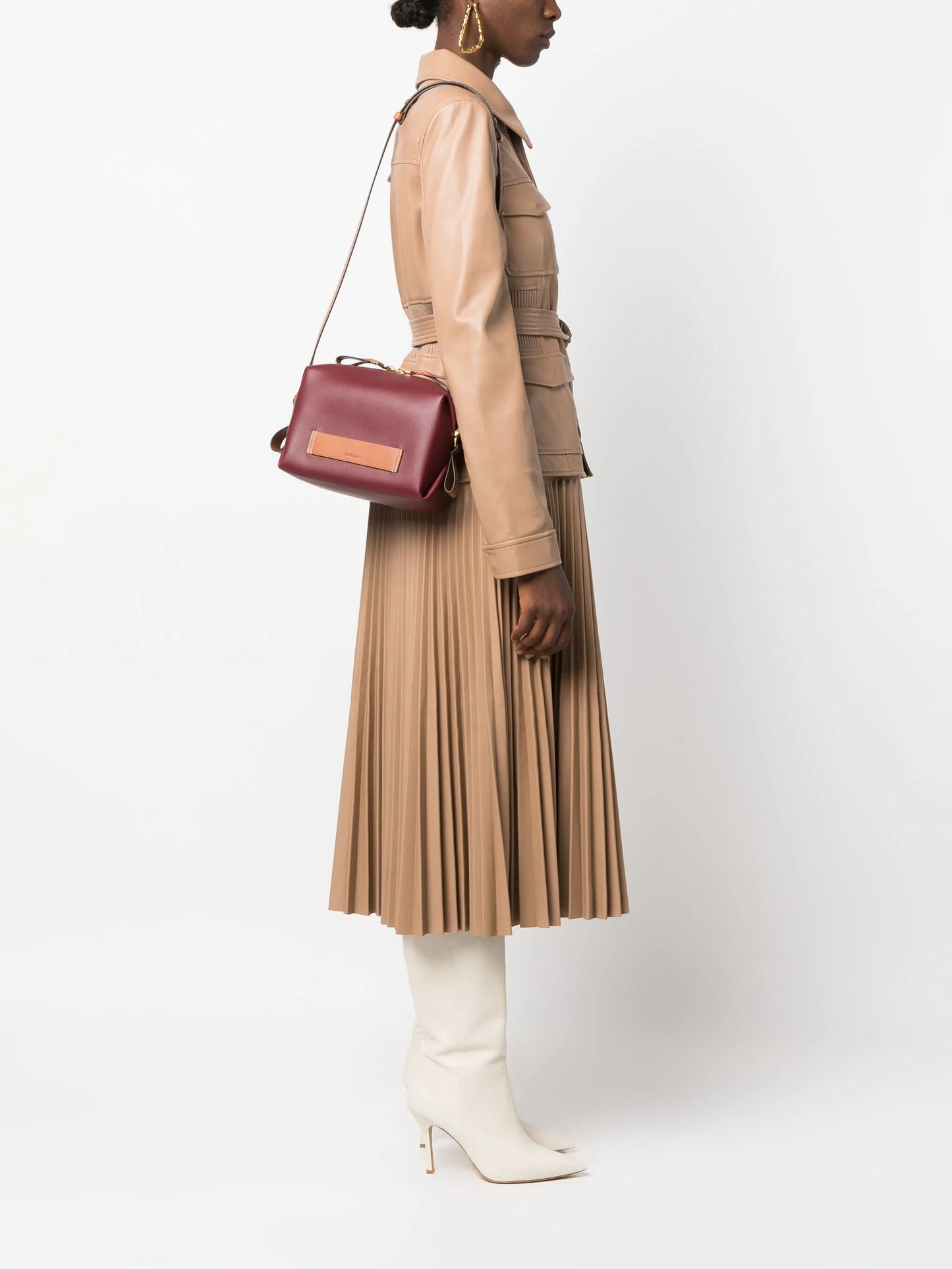 logo-patch leather crossbody bag