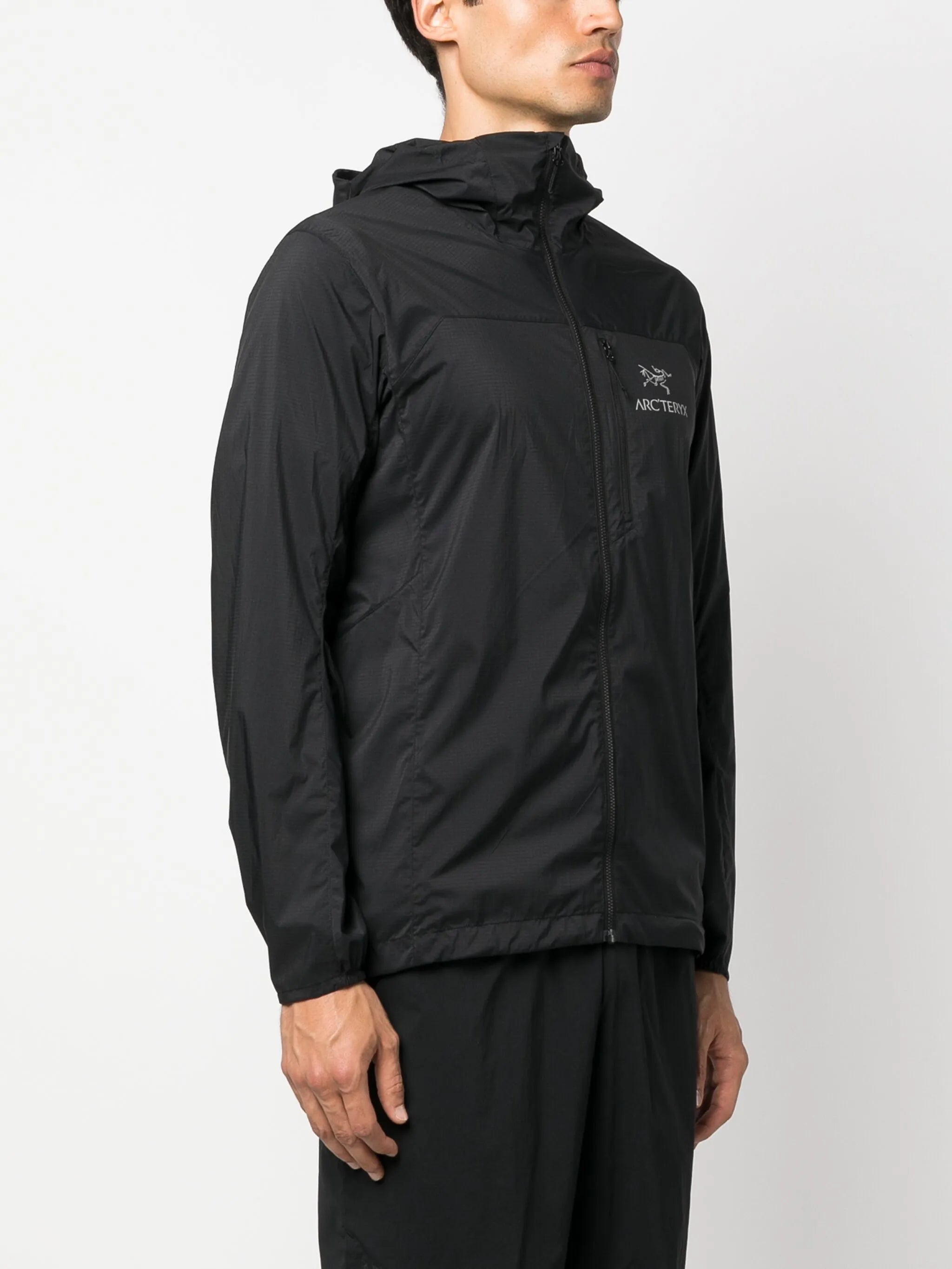 Squamish hooded lightweight jacket