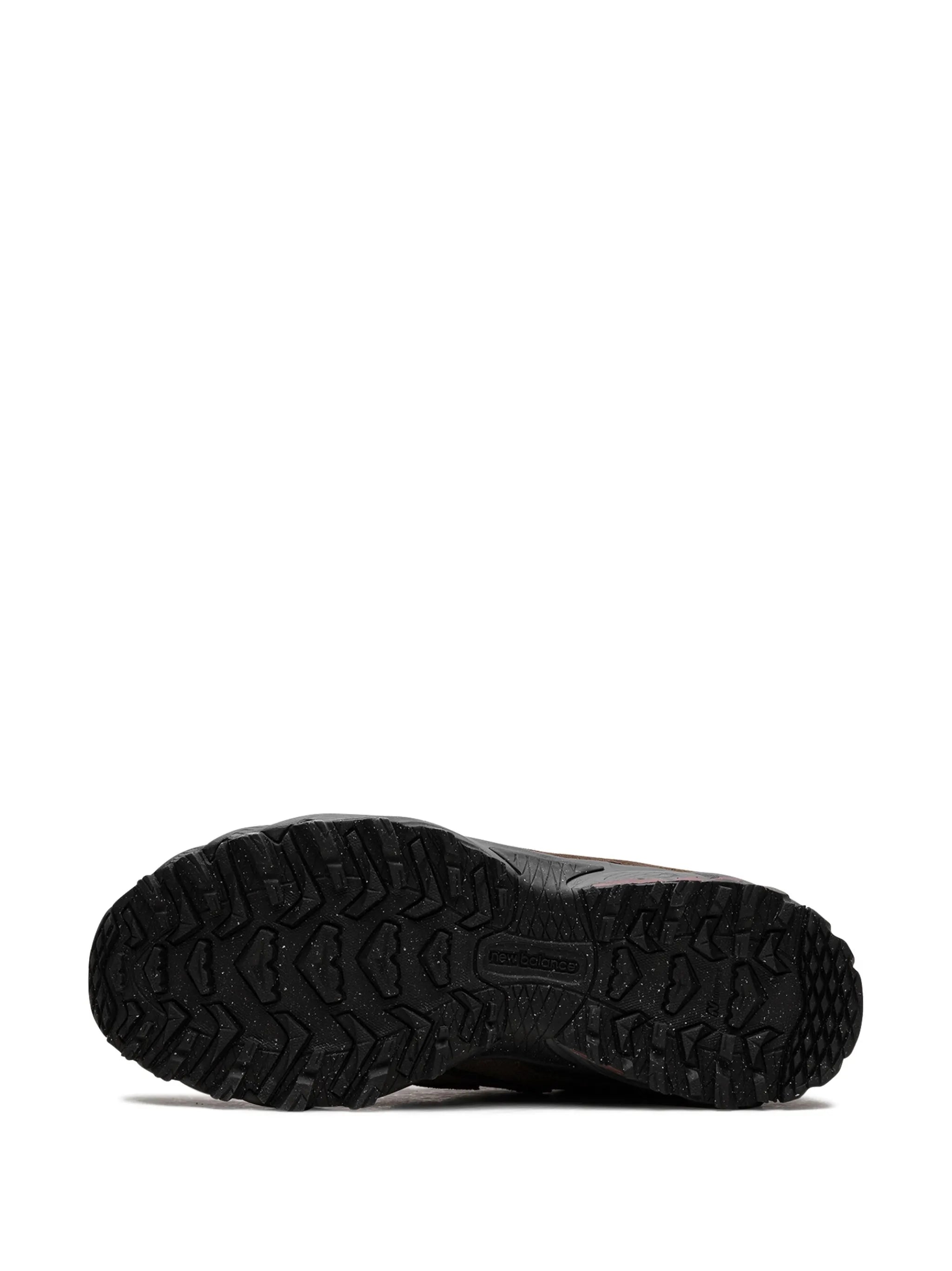610v1 suede sneakers