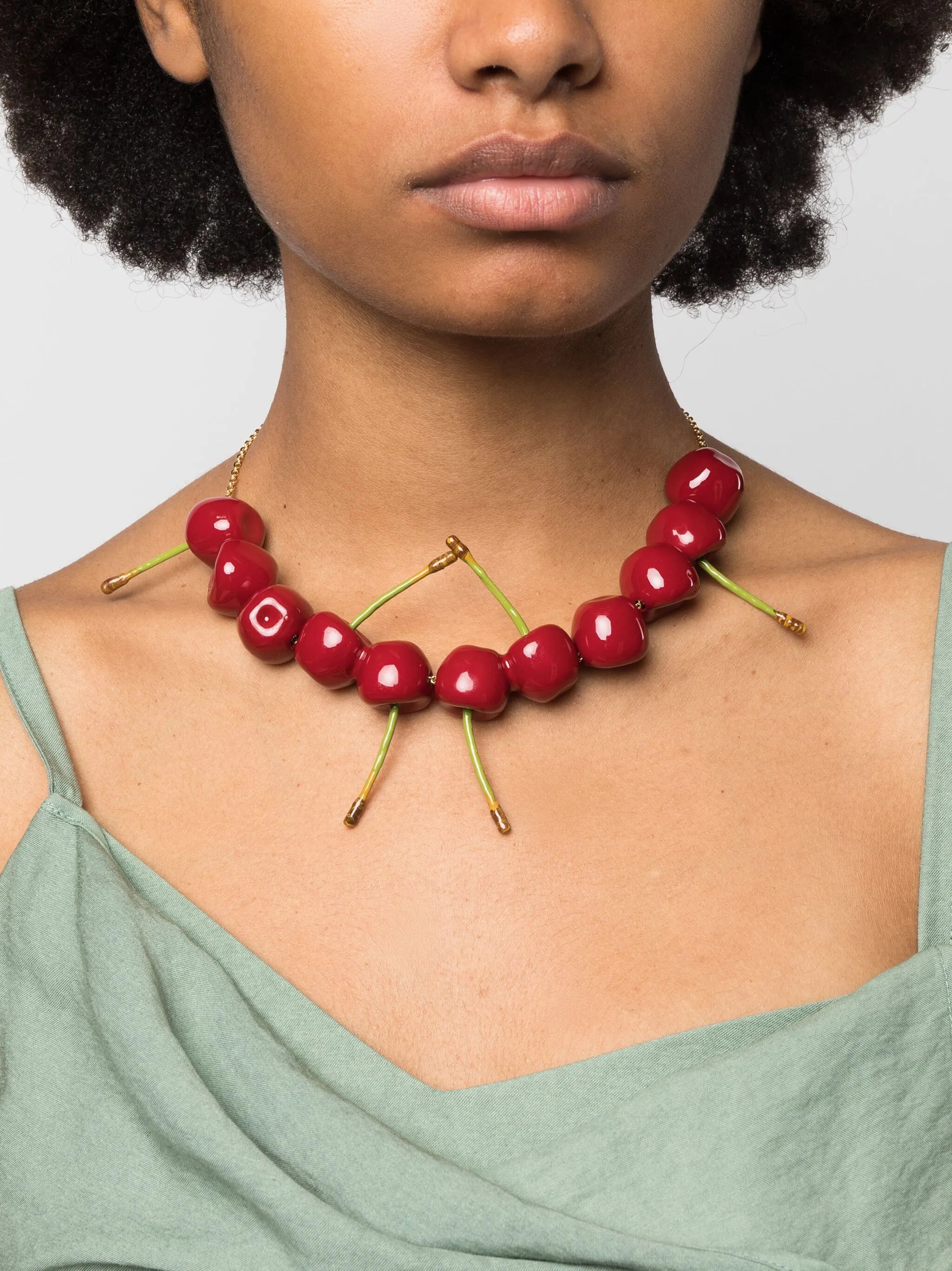Le Collier Cerise necklace