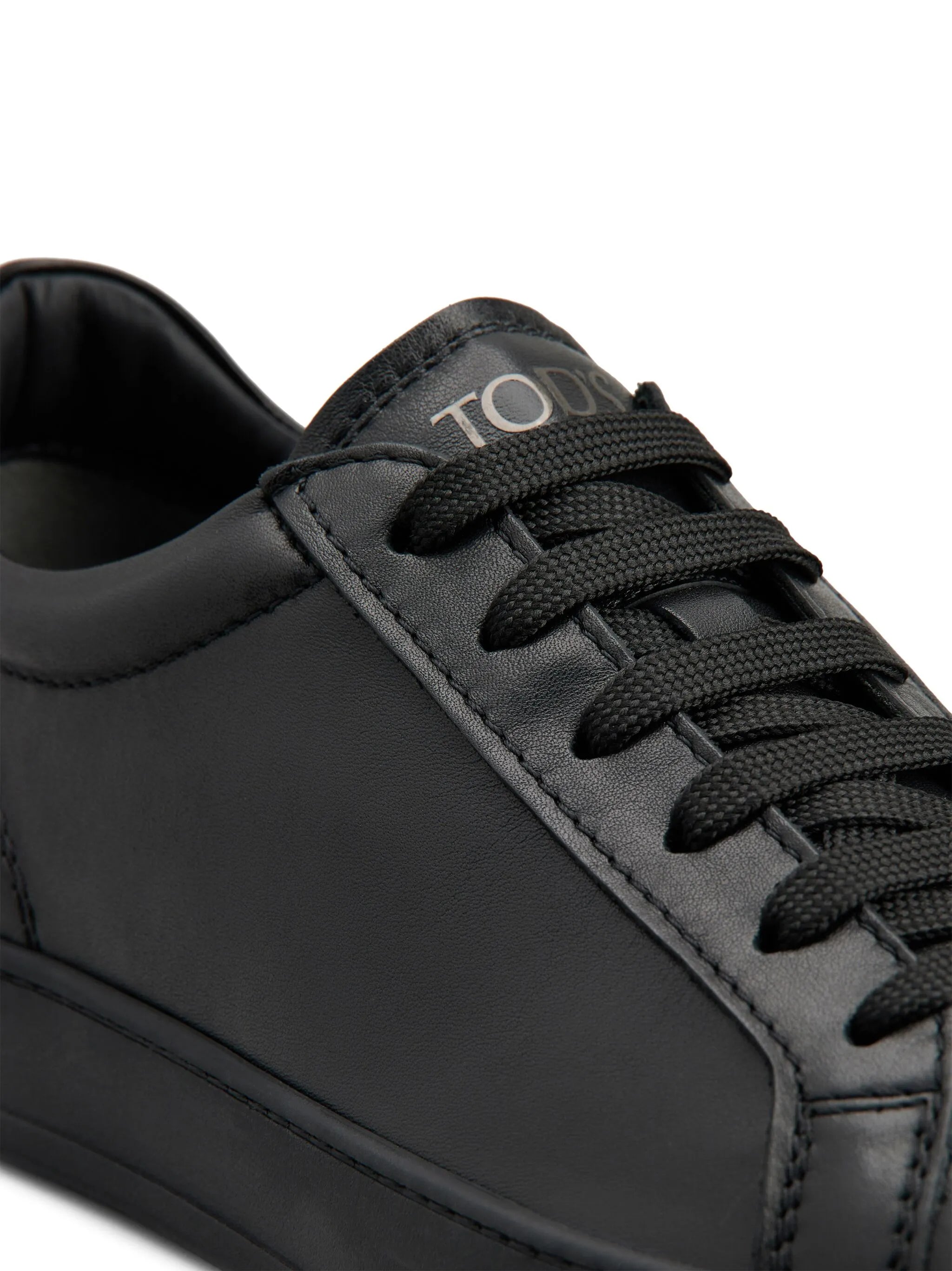 low-top leather sneakers