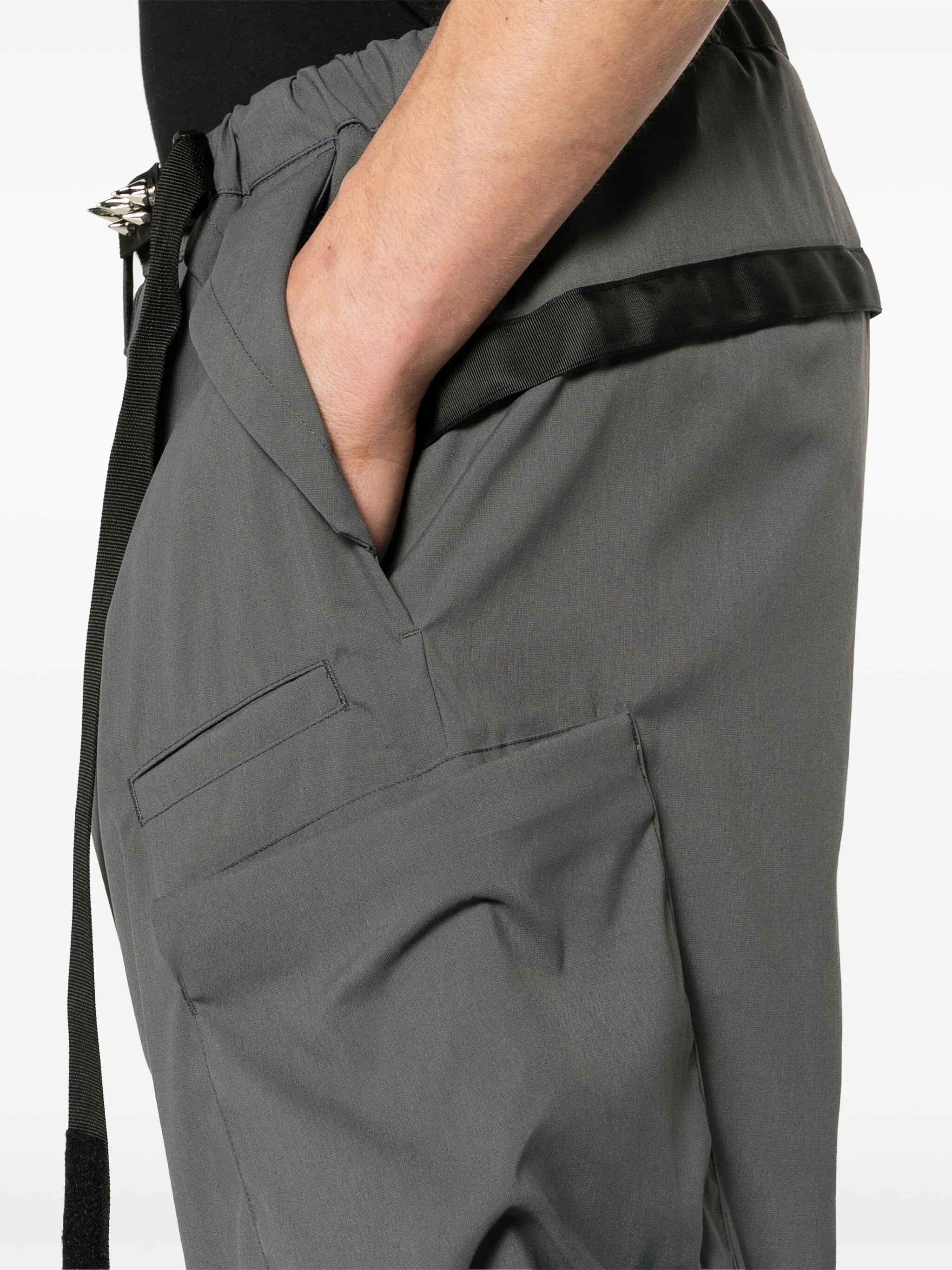 low-rise cargo trousers