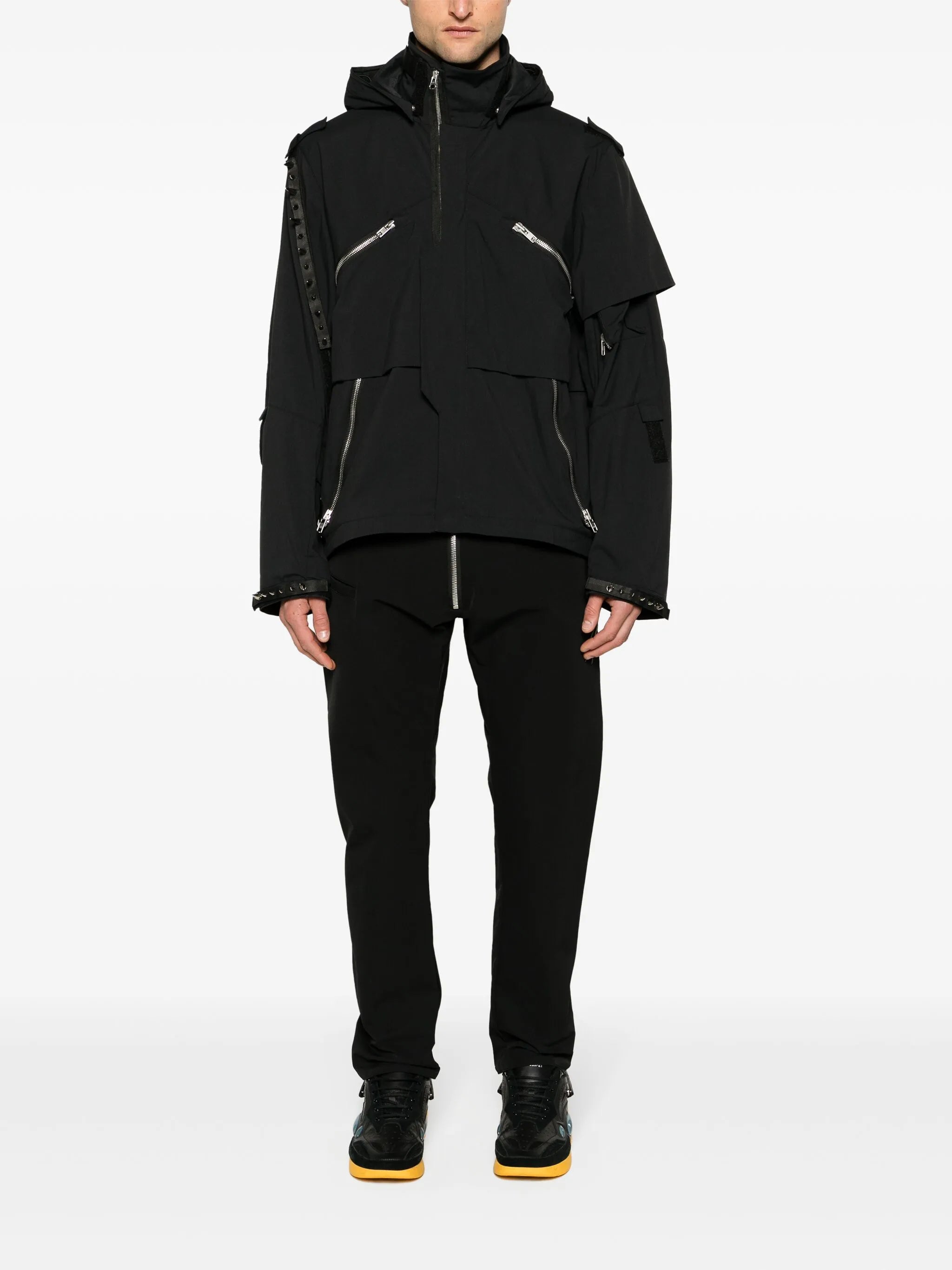 mid-rise tapered-leg trousers