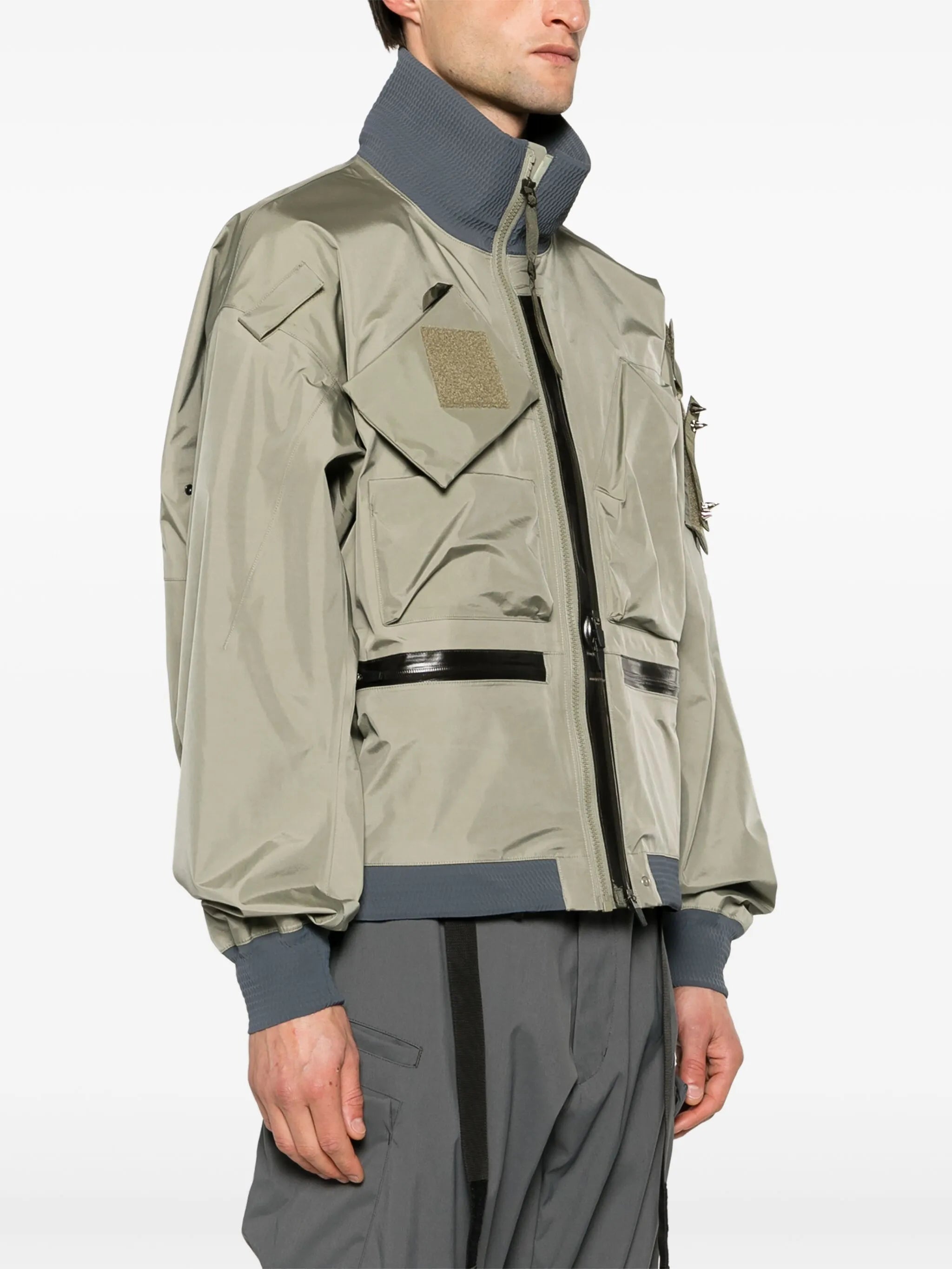 multiple-pockets bomber jacket