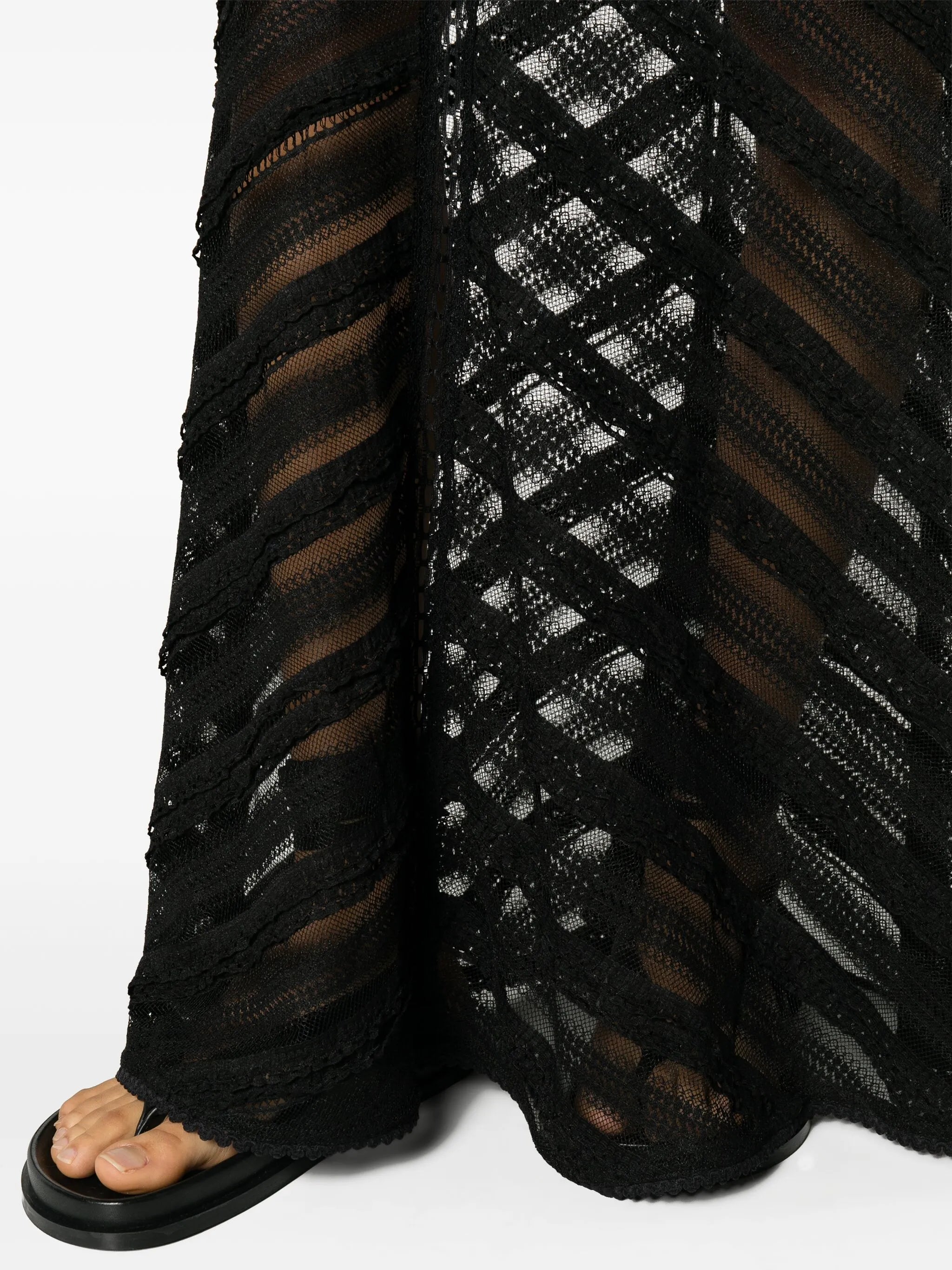 Oumary lace maxi skirt