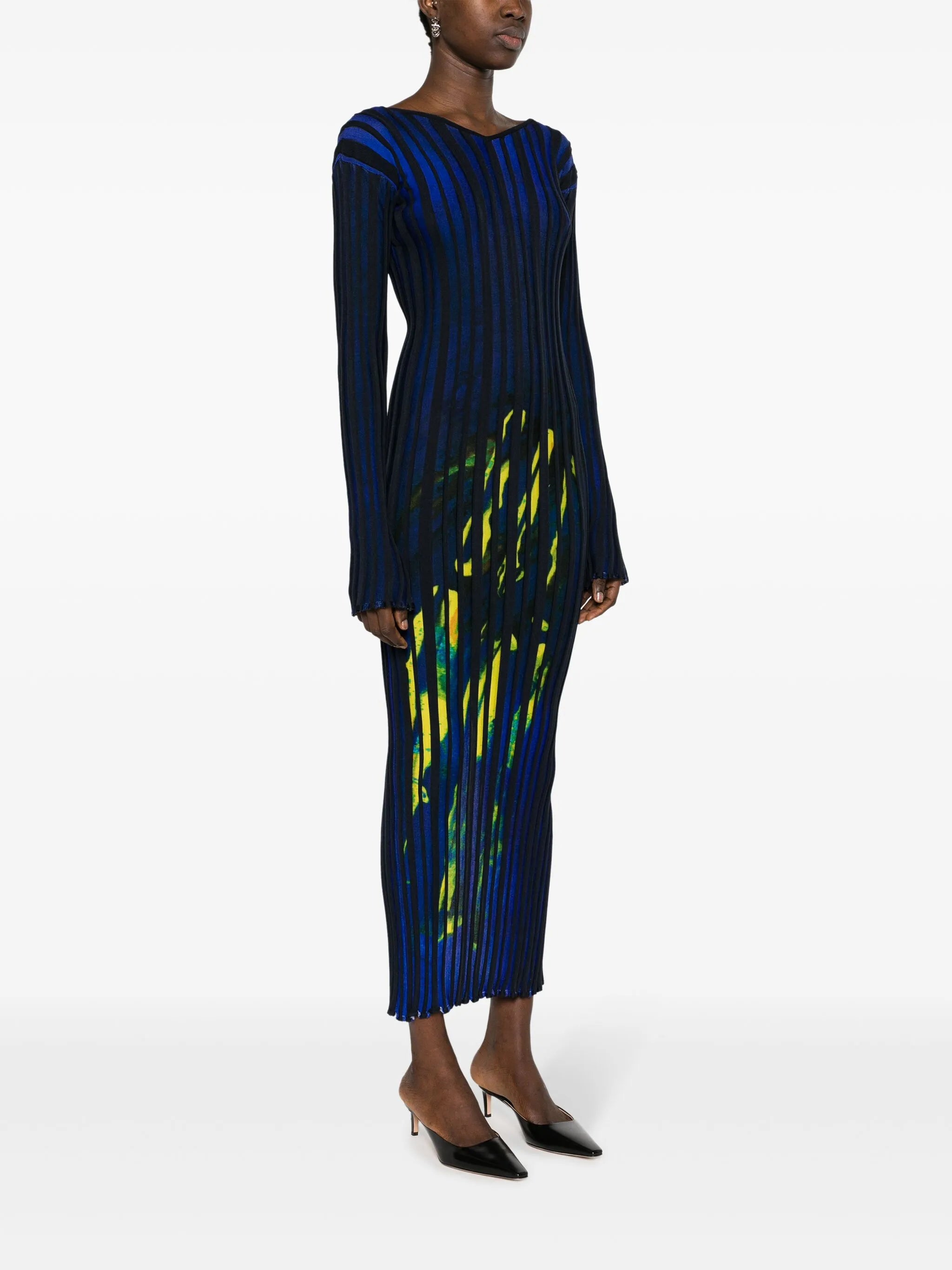 V-neck ribbed maxi dress
